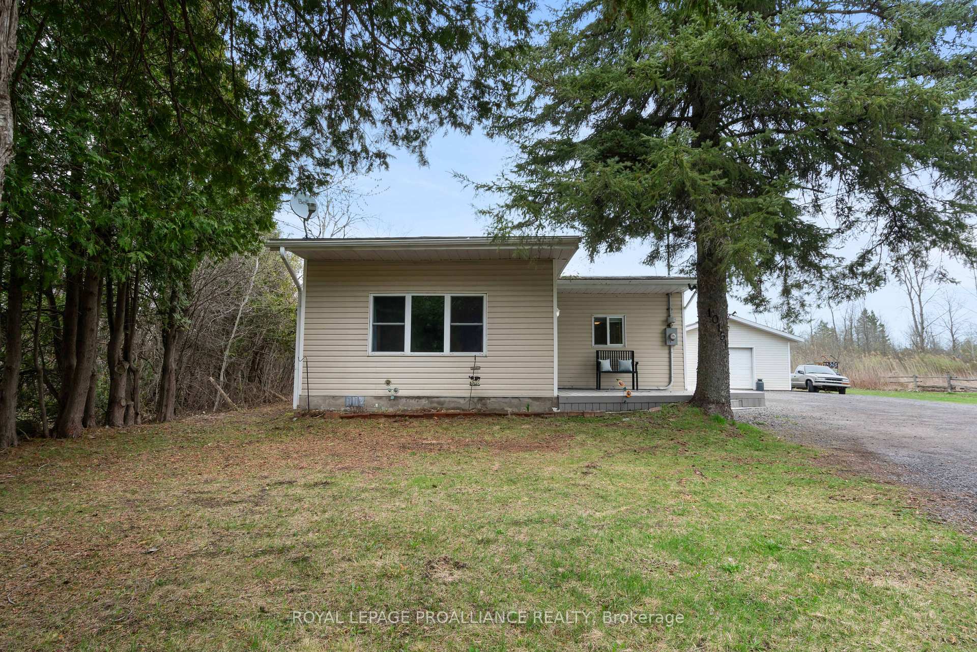 Photo 4 of 10151 County Rd 15, Augusta, Augusta Twp — HOMEH
