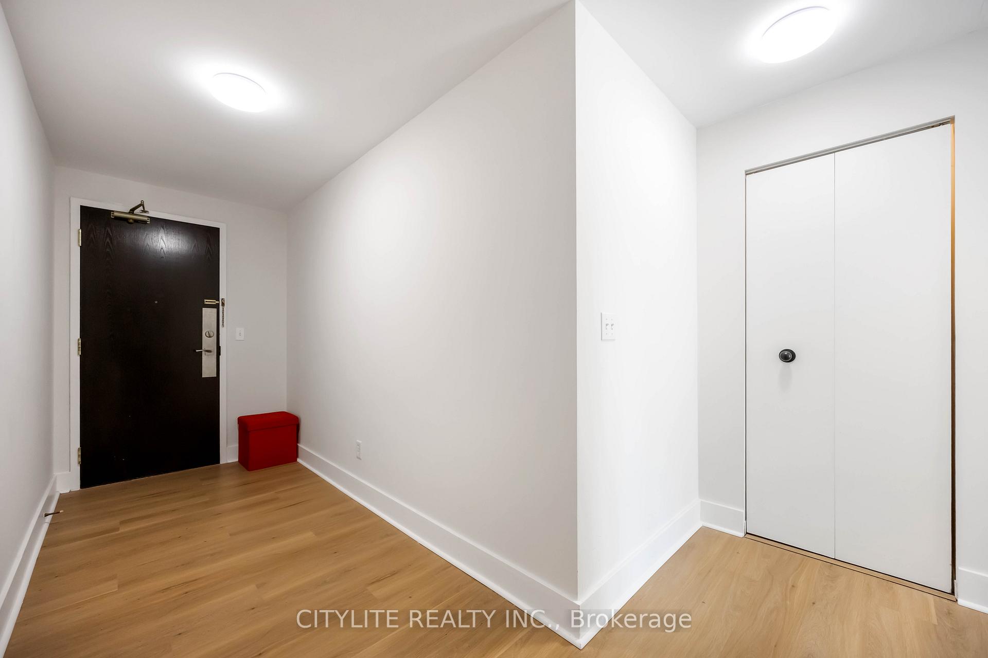 Photo 23 of Unit 902, 1901 Yonge Street, Toronto, Mount Pleasant West — HOMEH