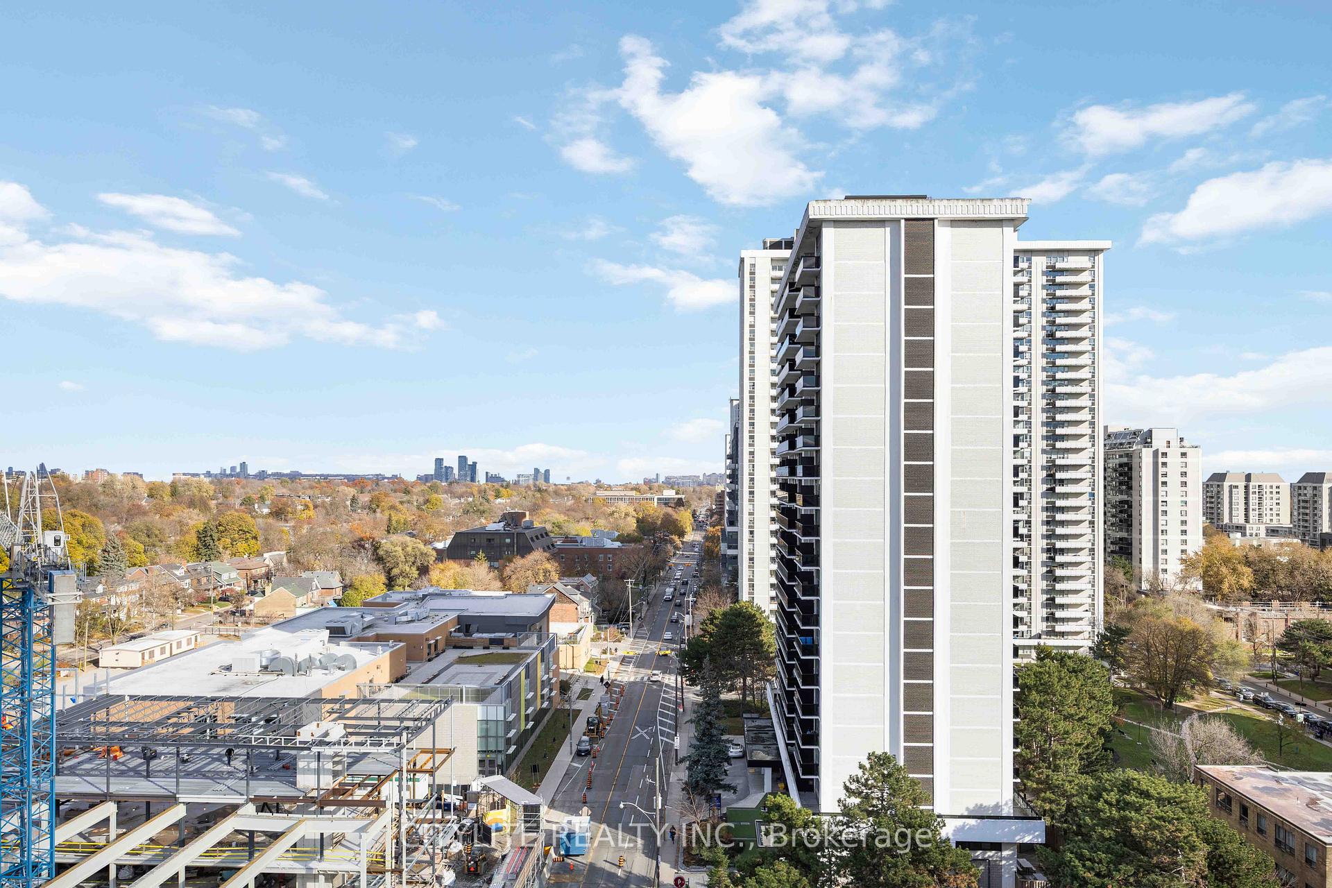 Photo 38 of Unit 902, 1901 Yonge Street, Toronto, Mount Pleasant West — HOMEH