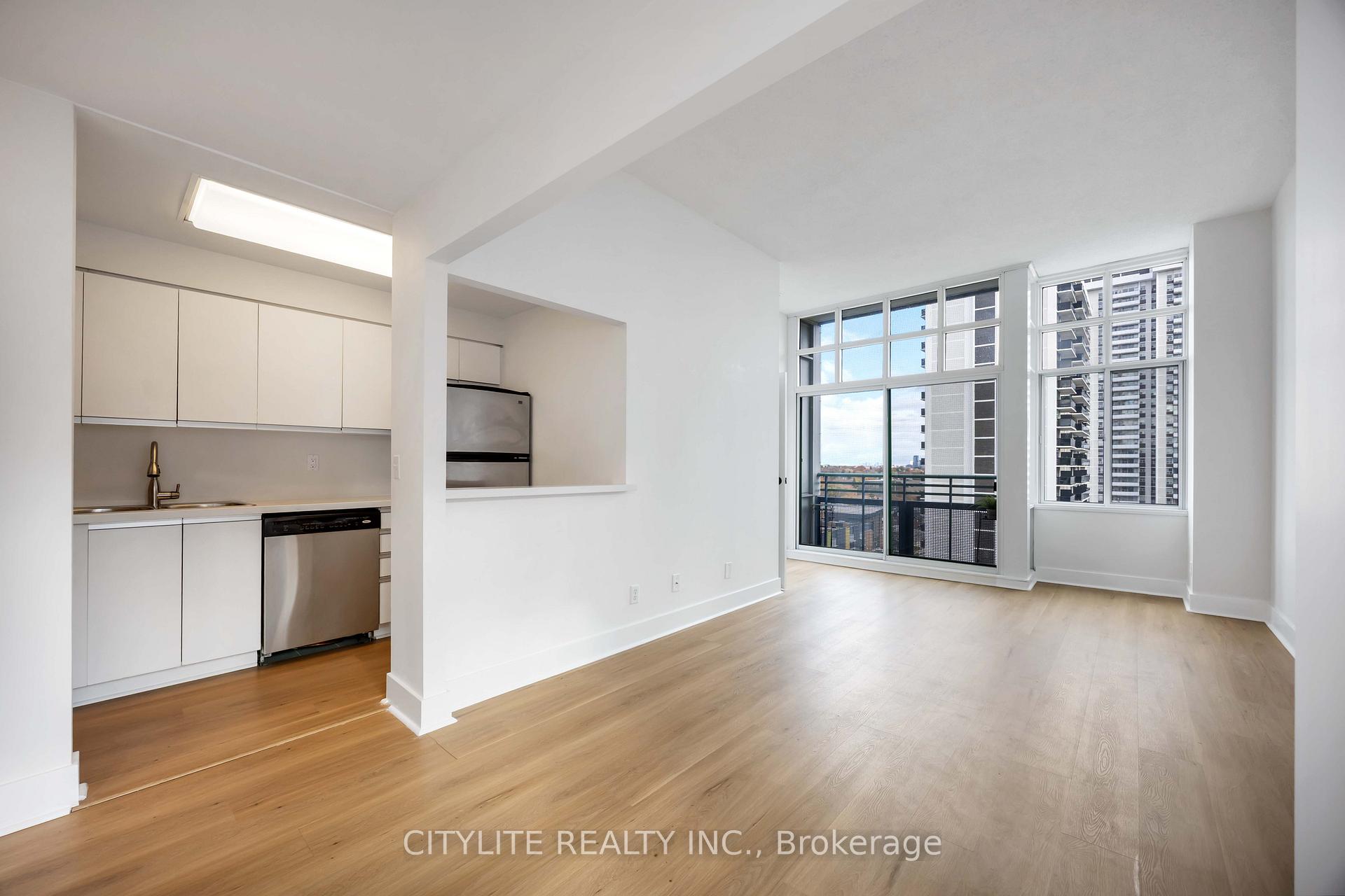 Photo 8 of Unit 902, 1901 Yonge Street, Toronto, Mount Pleasant West — HOMEH