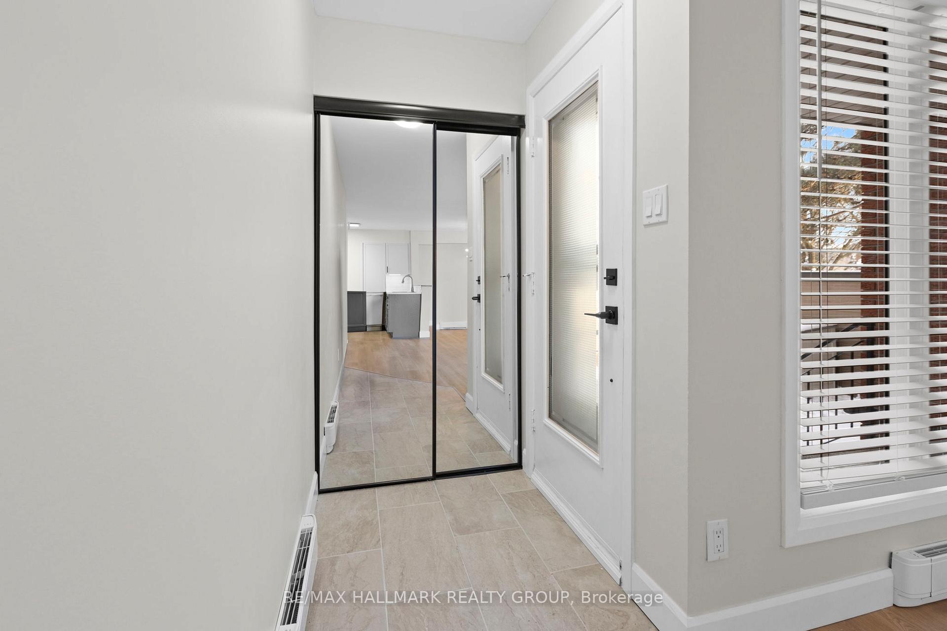 Photo 3 of Unit 100, 455 Canteval Terrace, Ottawa, Fallingbrook/Pineridge — HOMEH