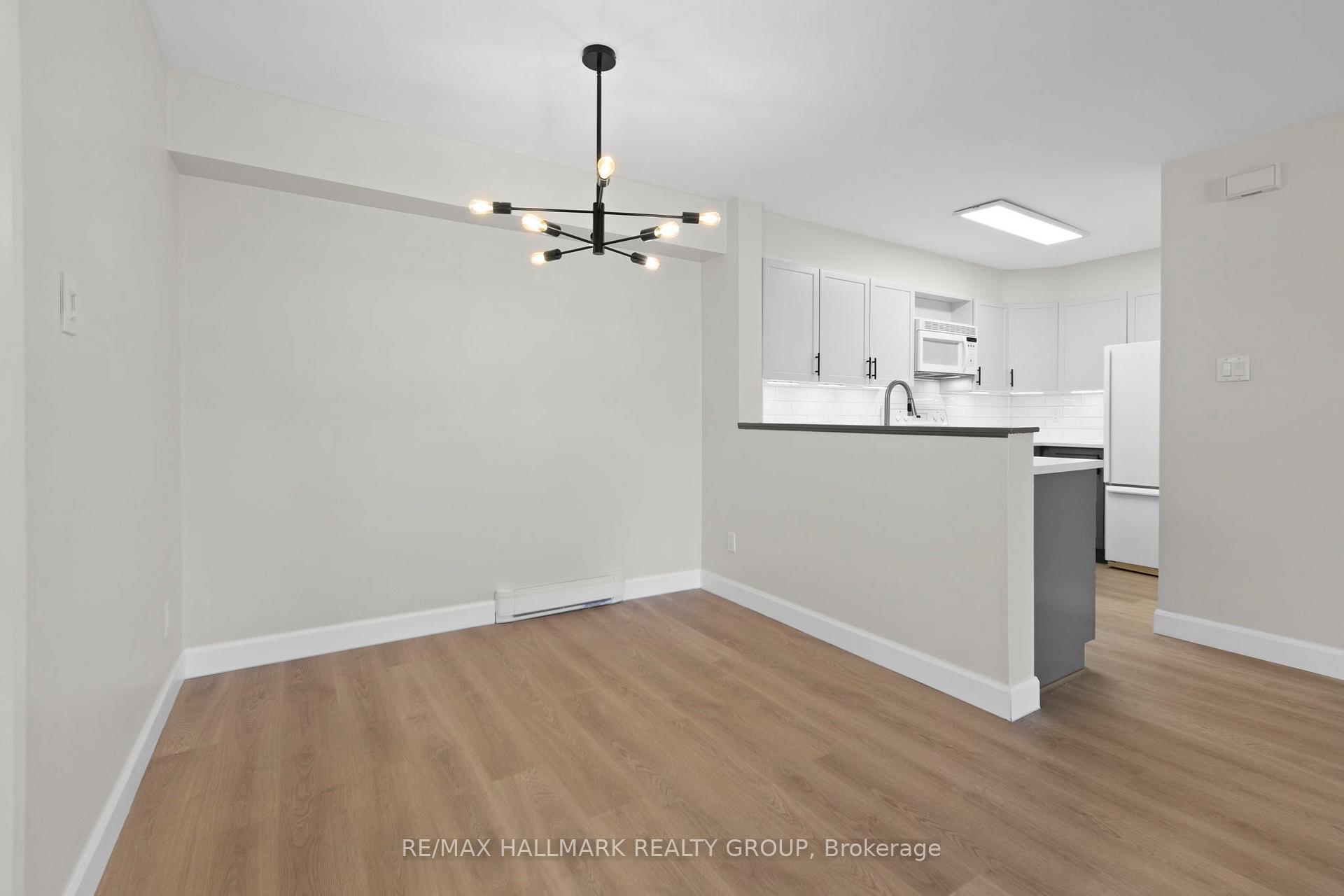 Photo 6 of Unit 100, 455 Canteval Terrace, Ottawa, Fallingbrook/Pineridge — HOMEH