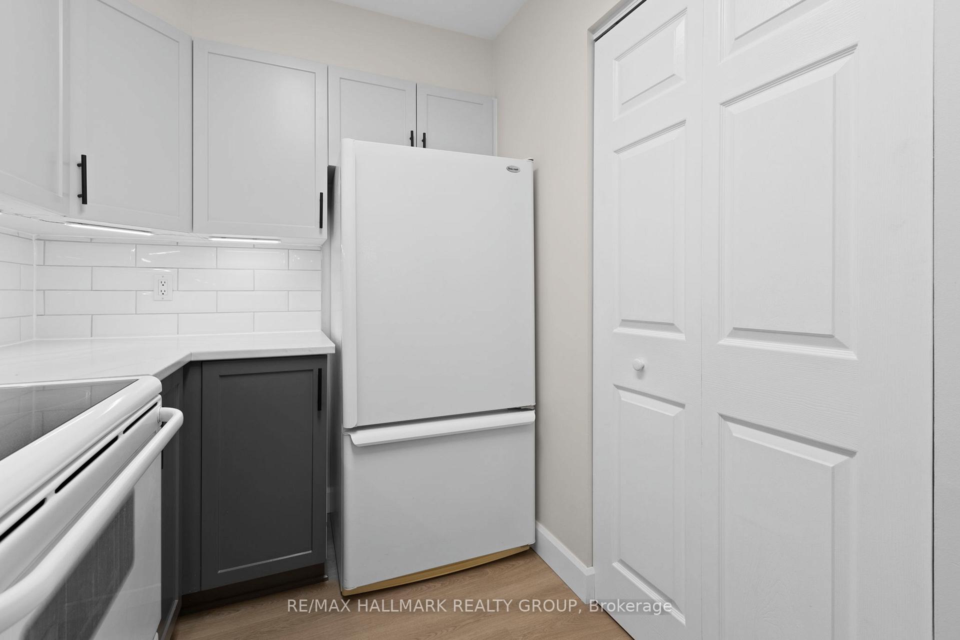Photo 9 of Unit 100, 455 Canteval Terrace, Ottawa, Fallingbrook/Pineridge — HOMEH