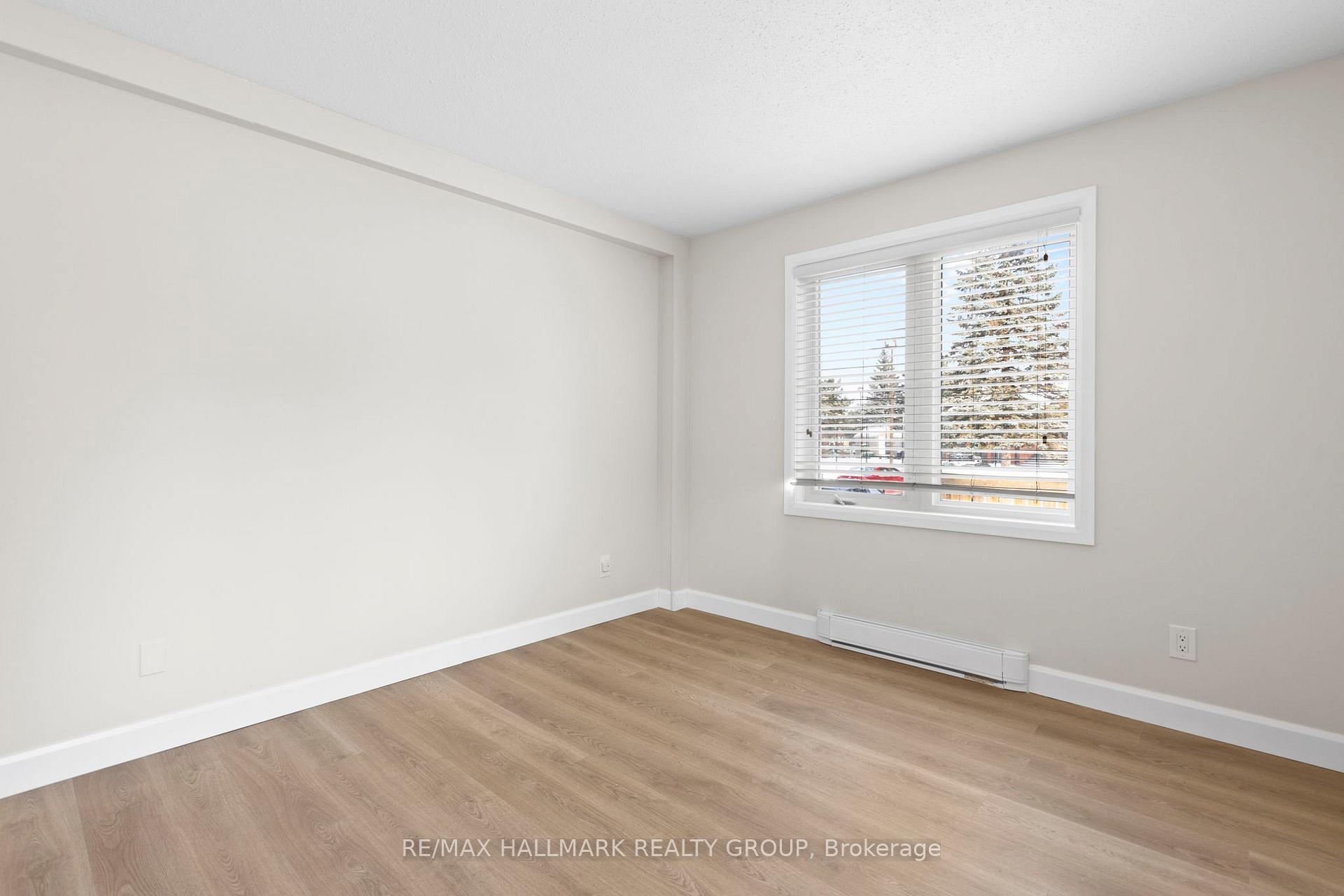 Photo 11 of Unit 100, 455 Canteval Terrace, Ottawa, Fallingbrook/Pineridge — HOMEH