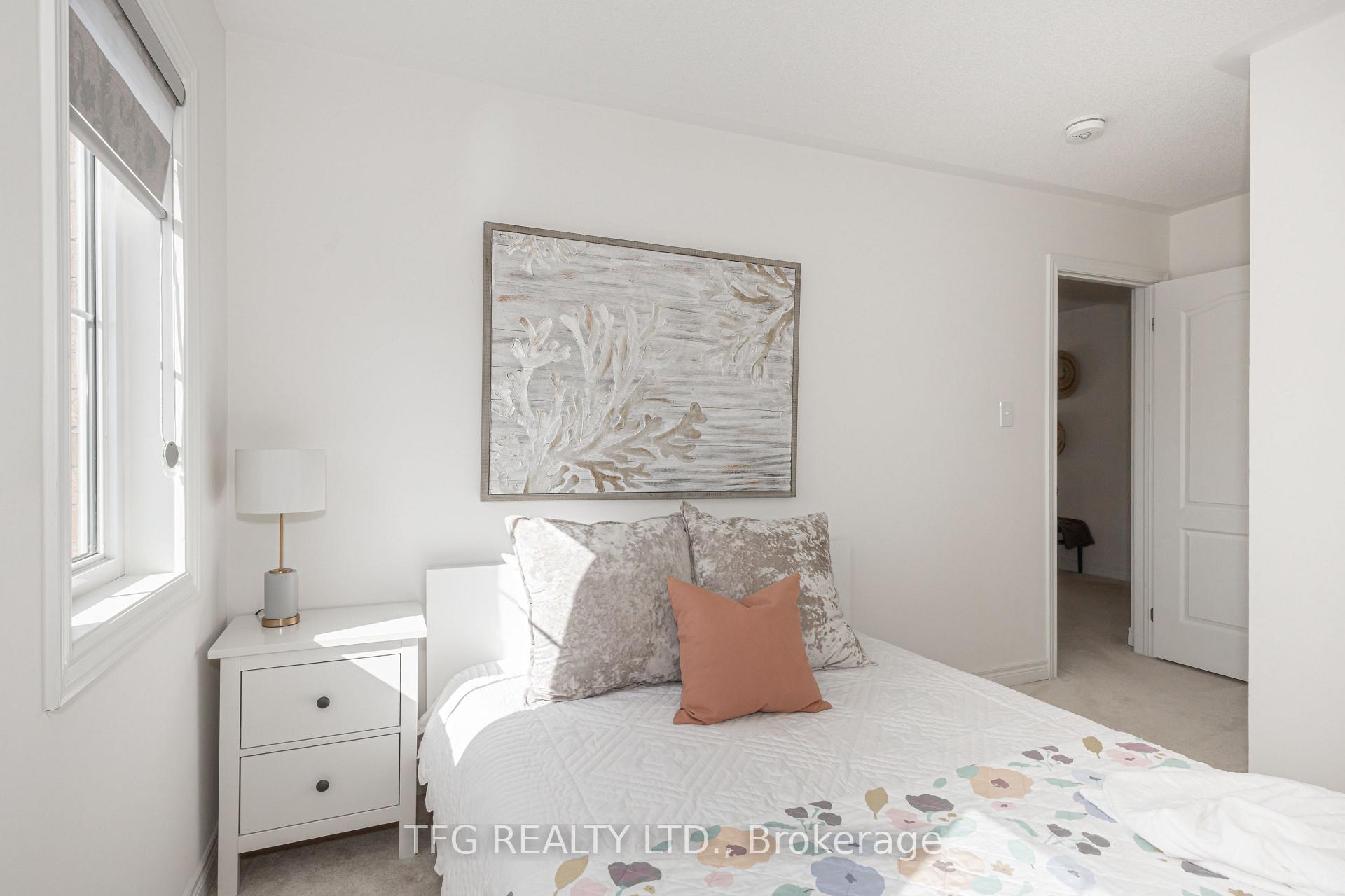 Photo 26 of 6 Henry Smith Avenue, Clarington, Bowmanville — HOMEH