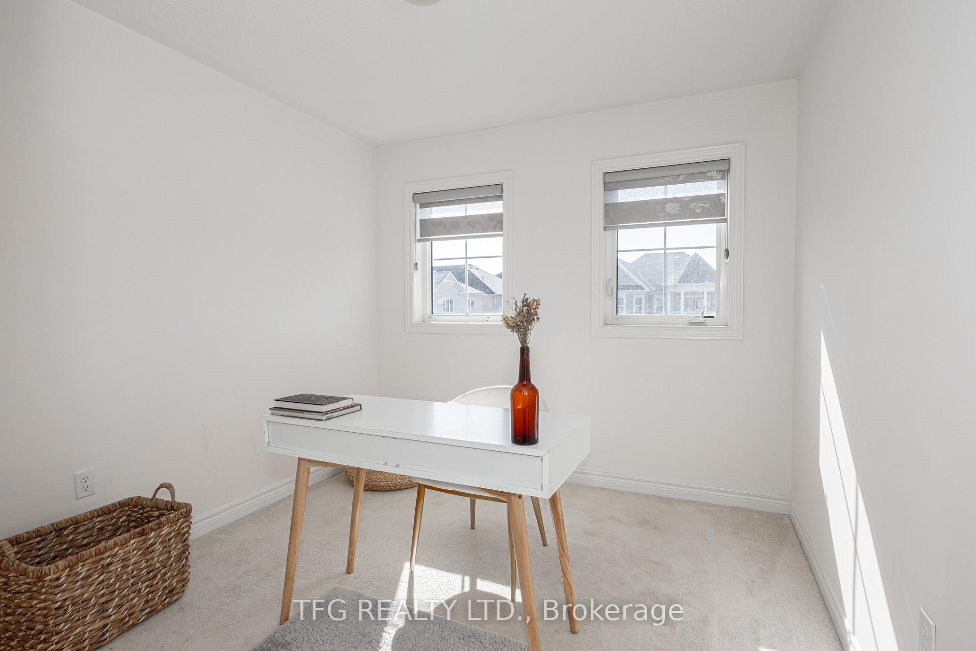 Photo 28 of 6 Henry Smith Avenue, Clarington, Bowmanville — HOMEH