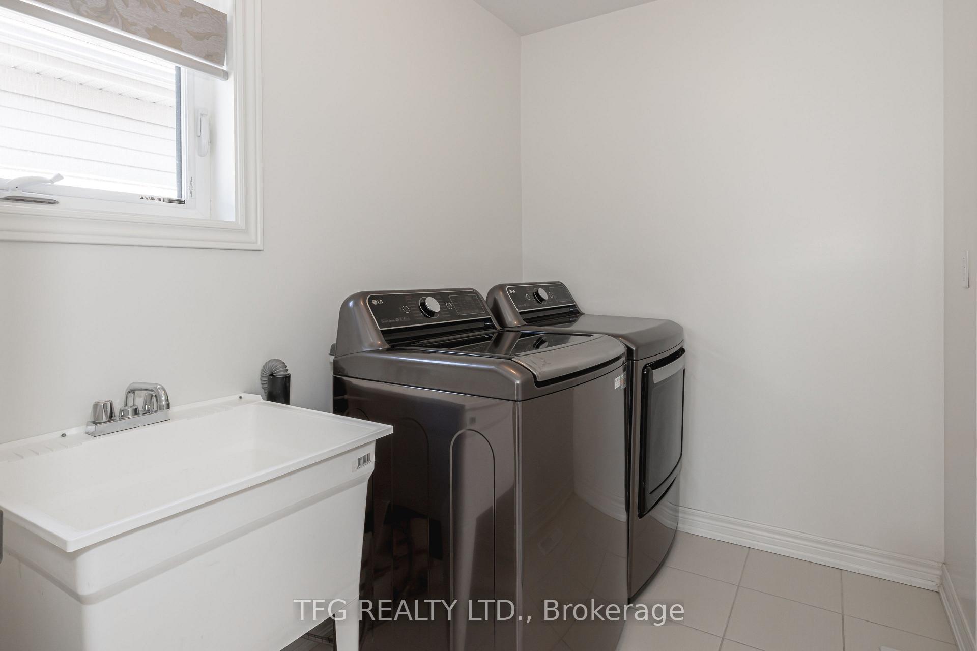 Photo 30 of 6 Henry Smith Avenue, Clarington, Bowmanville — HOMEH