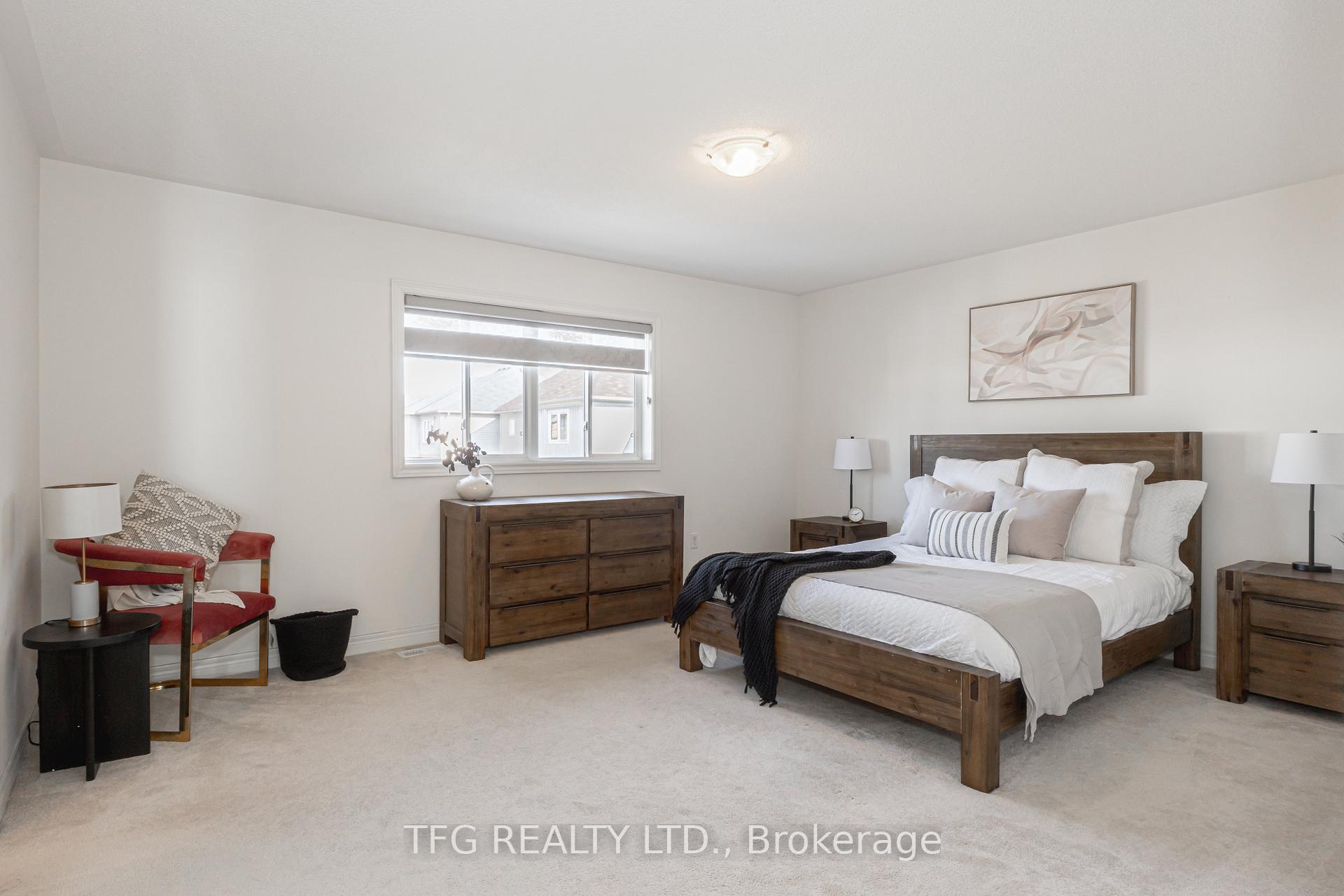 Photo 31 of 6 Henry Smith Avenue, Clarington, Bowmanville — HOMEH