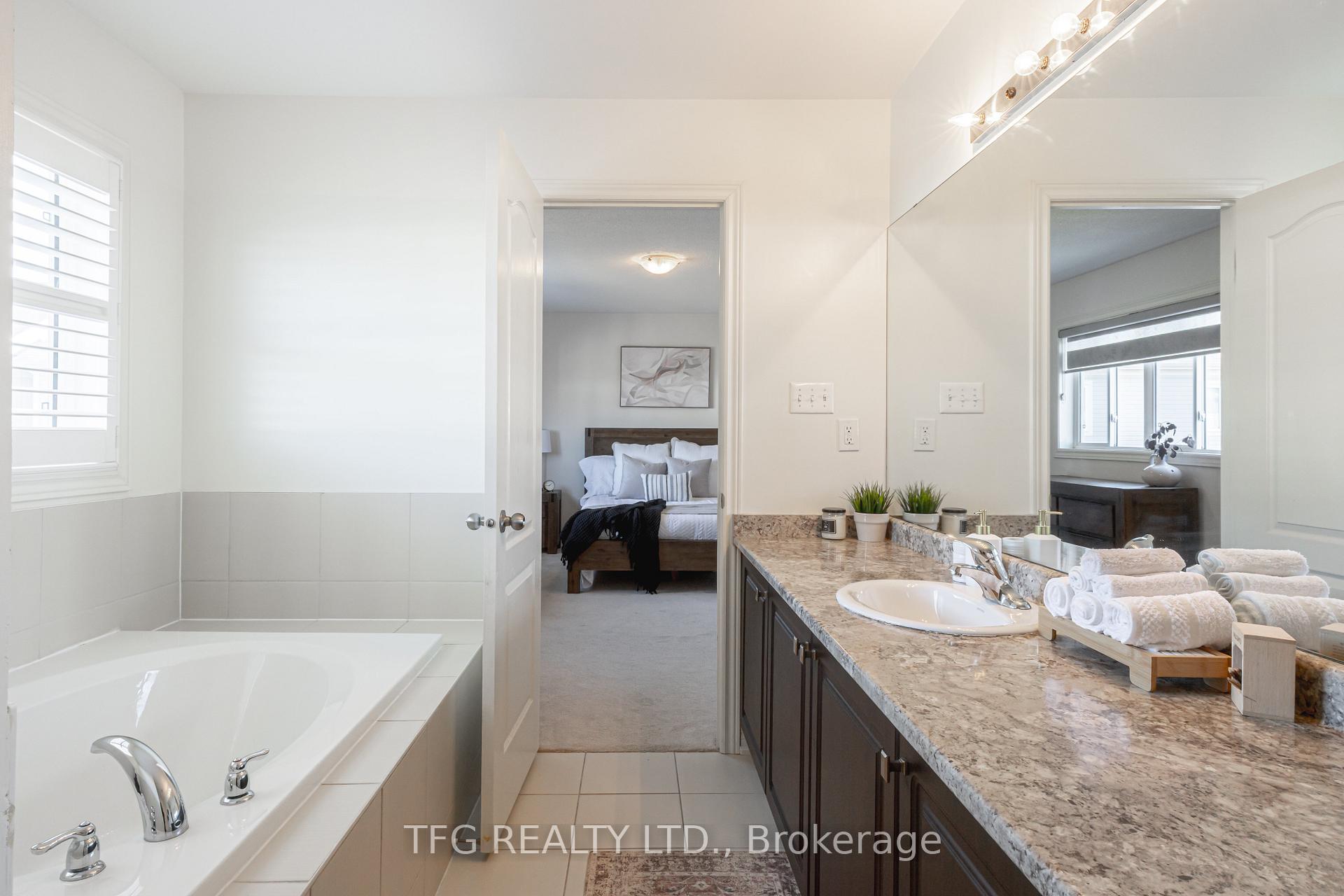 Photo 35 of 6 Henry Smith Avenue, Clarington, Bowmanville — HOMEH