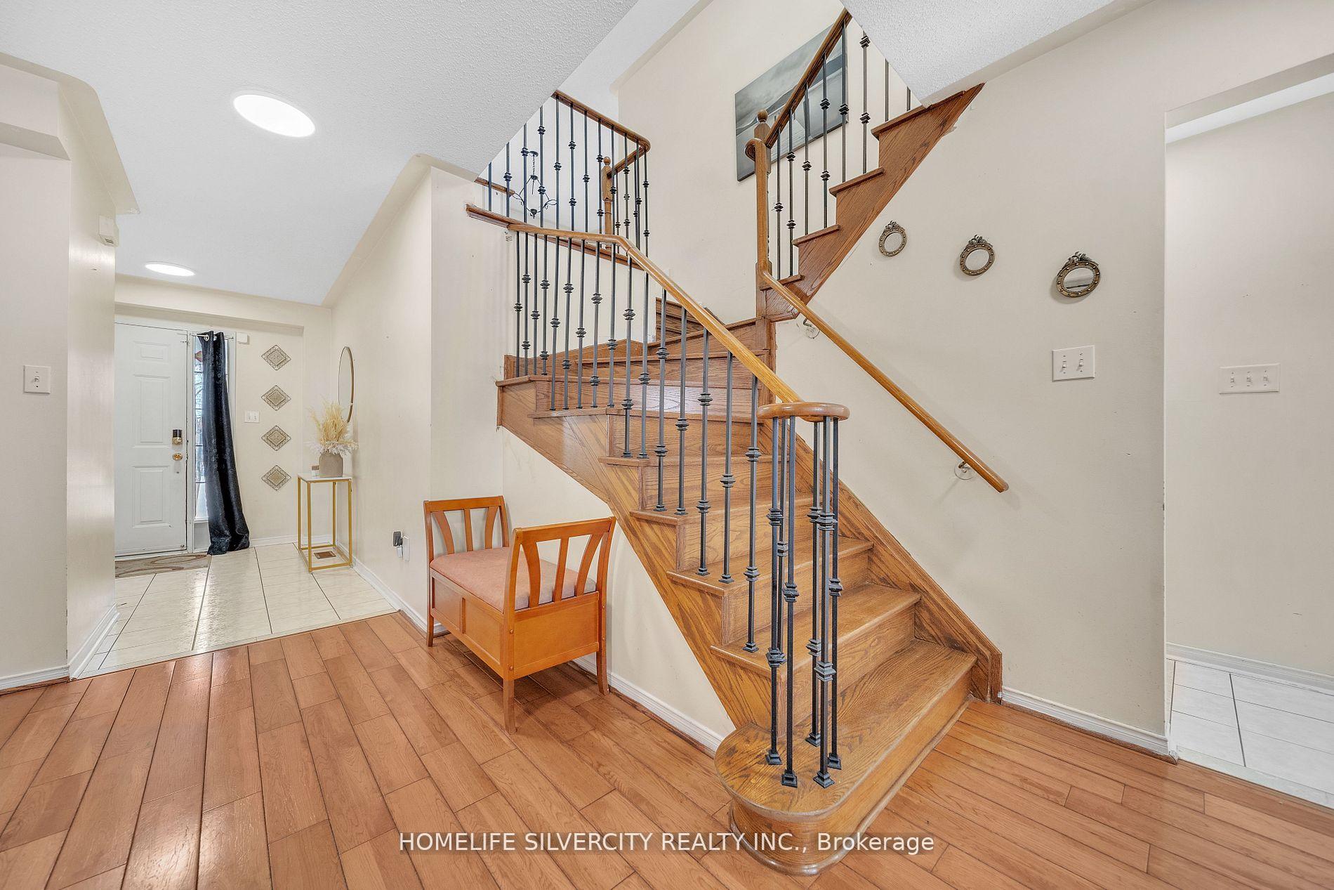 Photo 18 of 12 Hackmore Gate, Brampton, Fletcher's Meadow — HOMEH