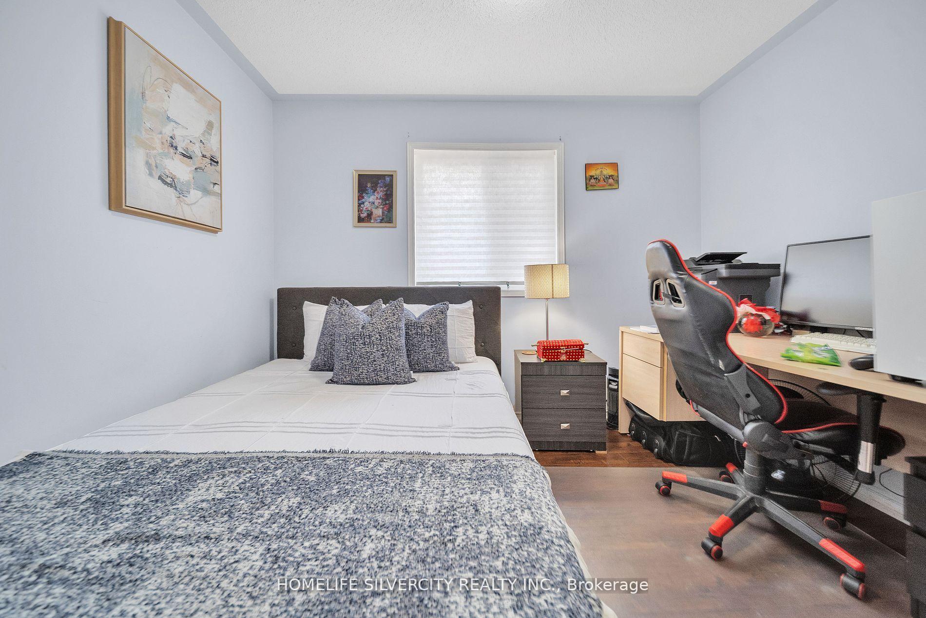 Photo 23 of 12 Hackmore Gate, Brampton, Fletcher's Meadow — HOMEH