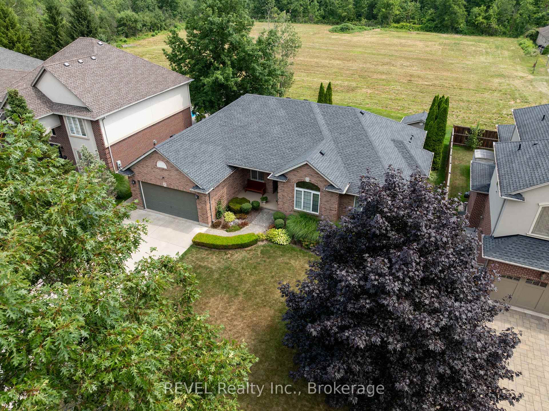 Front of 5 Beechwood Crescent