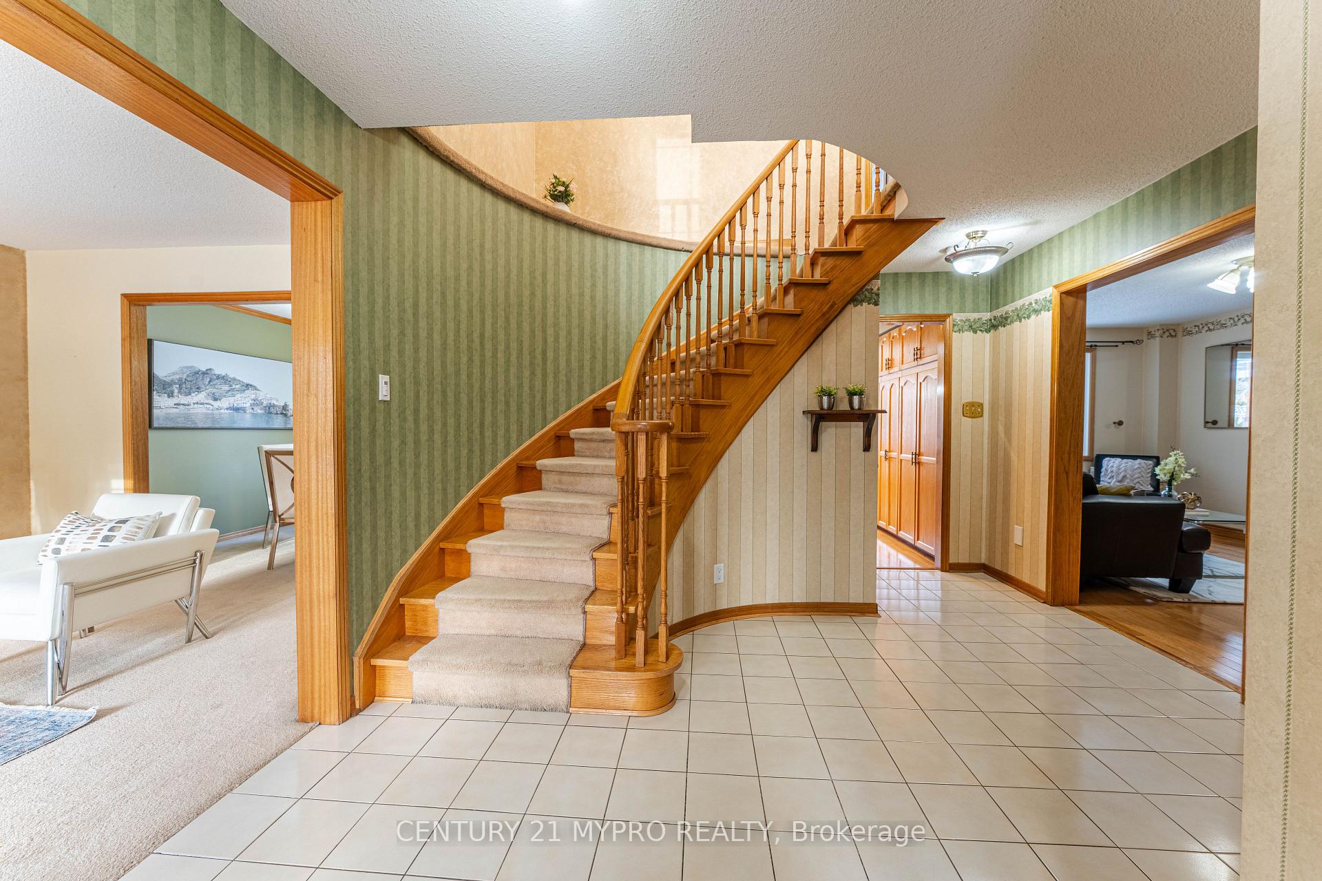 Photo 6 of 39 Ingleborough Drive, Whitby, Blue Grass Meadows — HOMEH