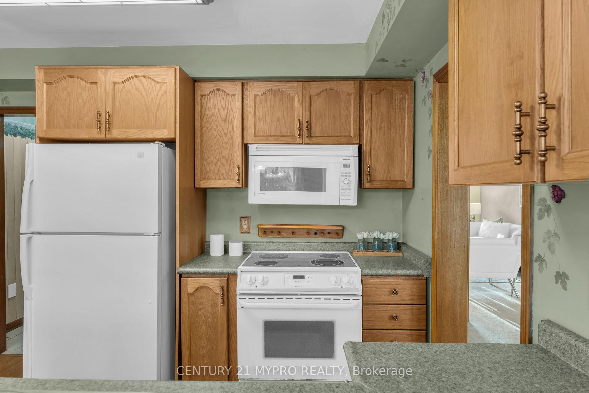 Photo 15 of 39 Ingleborough Drive, Whitby, Blue Grass Meadows — HOMEH
