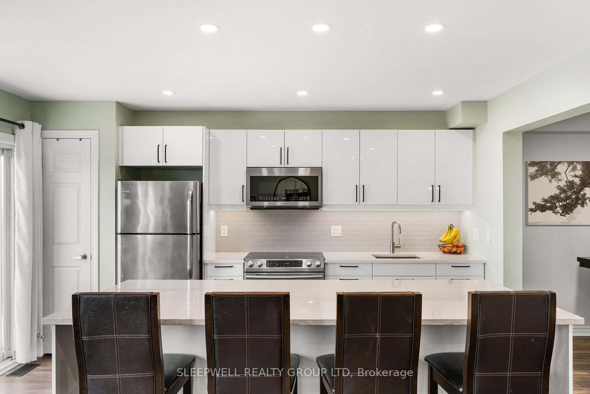 Photo 58 of 566 Meadowcreek Circle, Ottawa, Kanata - Emerald Meadows/Trailwest — HOMEH