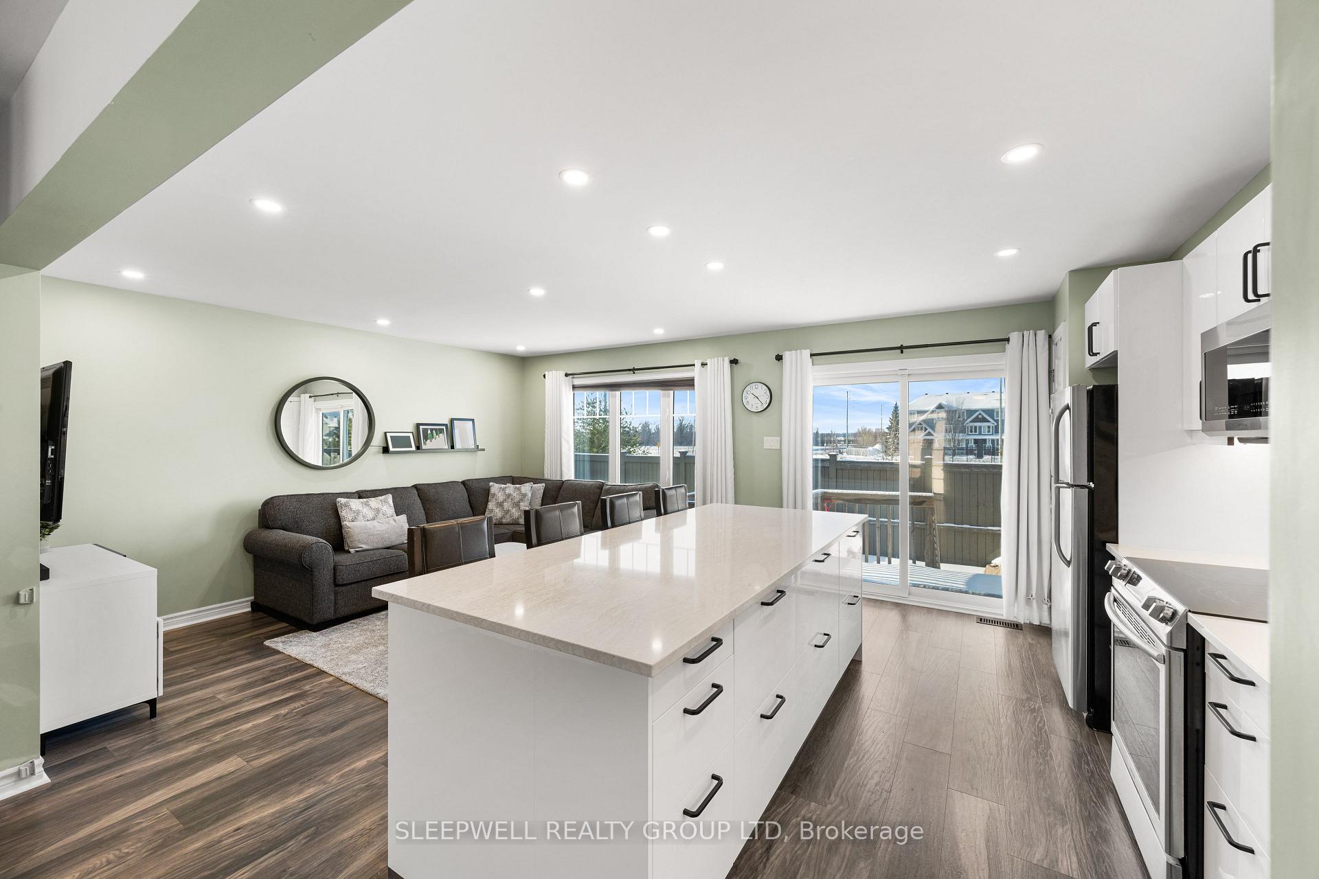 Photo 61 of 566 Meadowcreek Circle, Ottawa, Kanata - Emerald Meadows/Trailwest — HOMEH