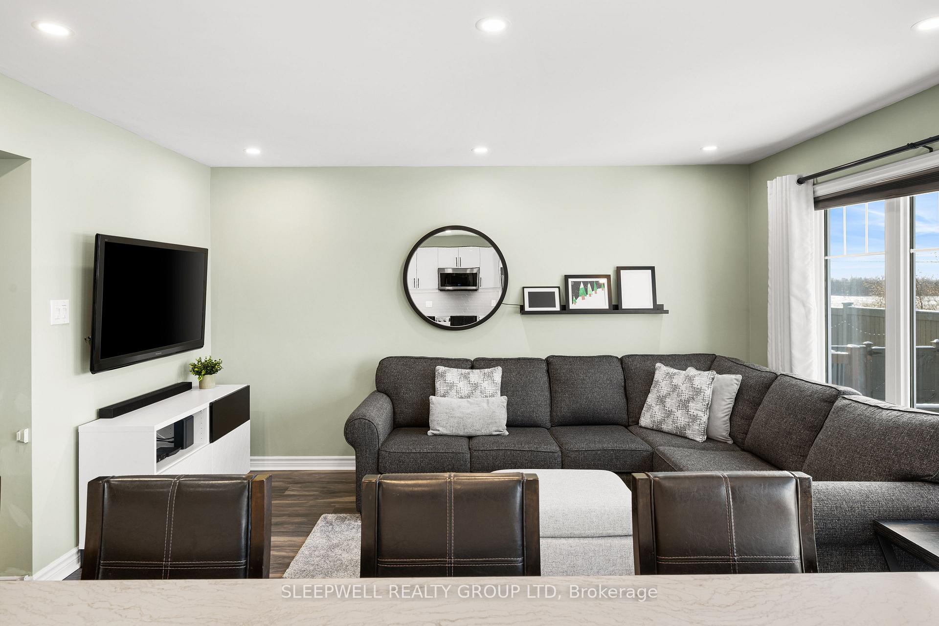 Photo 64 of 566 Meadowcreek Circle, Ottawa, Kanata - Emerald Meadows/Trailwest — HOMEH