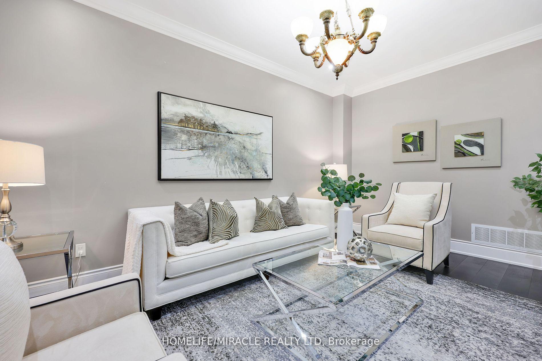 Photo 5 of 8 Bottlebrush Drive, Brampton, Sandringham-Wellington — HOMEH