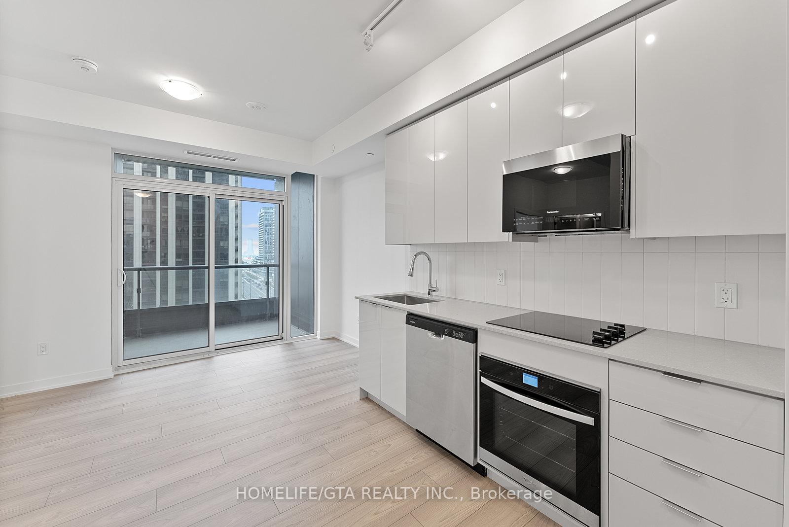 Photo 5 of Unit 1119, 10 Abeja Street, Vaughan, Concord — HOMEH