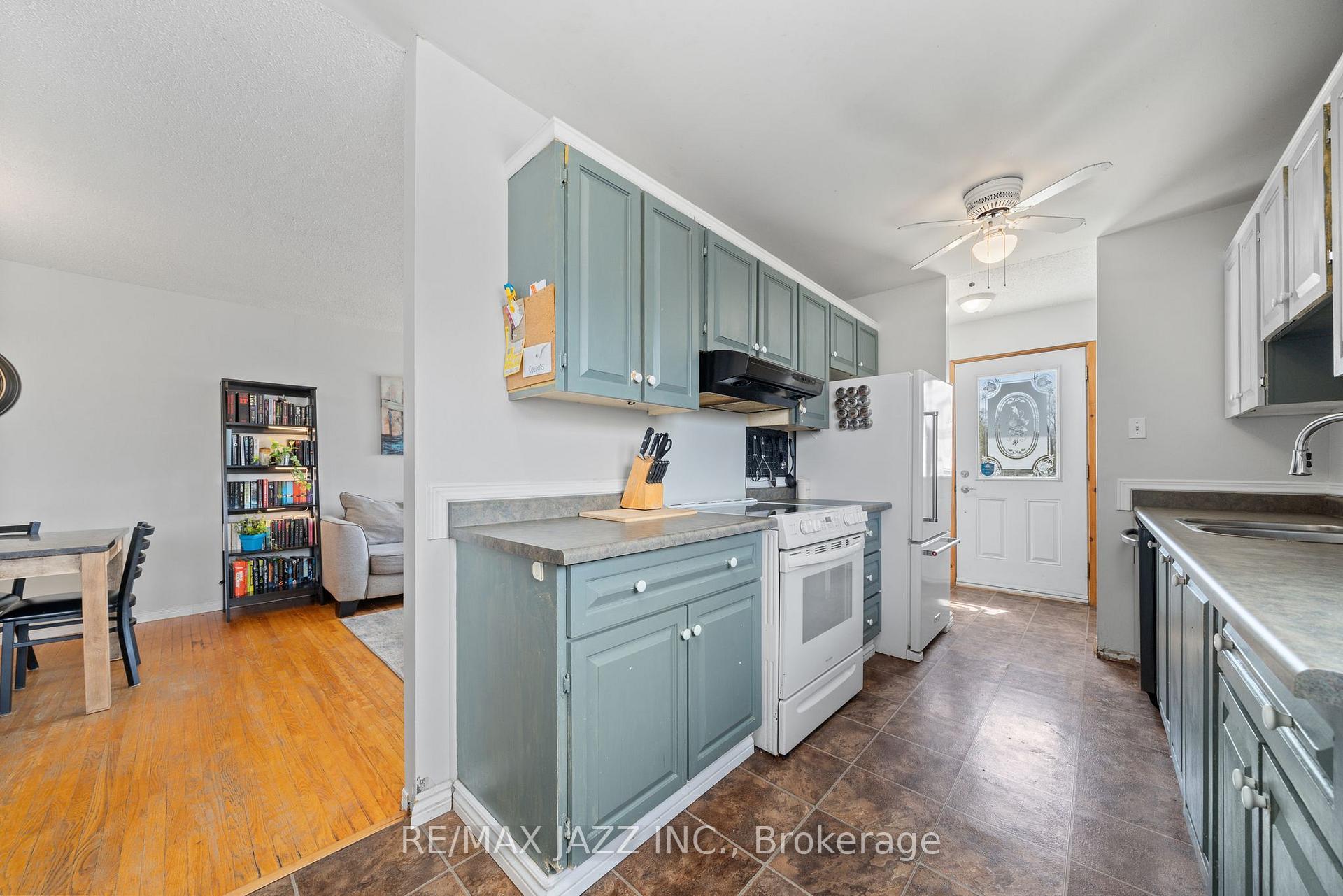 Photo 14 of 30 McCabe Street, Quinte West, Trenton Ward — HOMEH