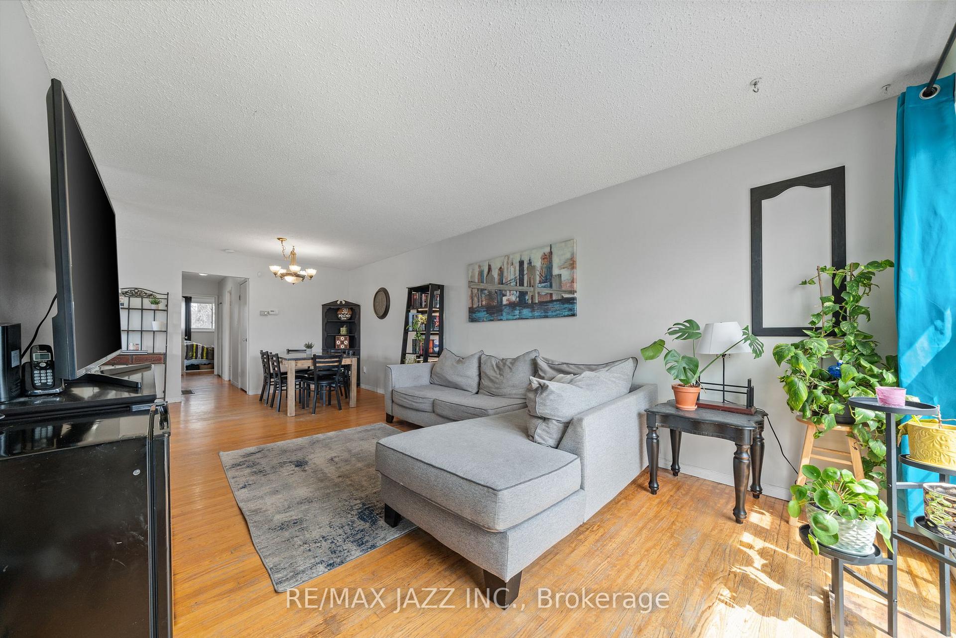 Photo 25 of 30 McCabe Street, Quinte West, Trenton Ward — HOMEH