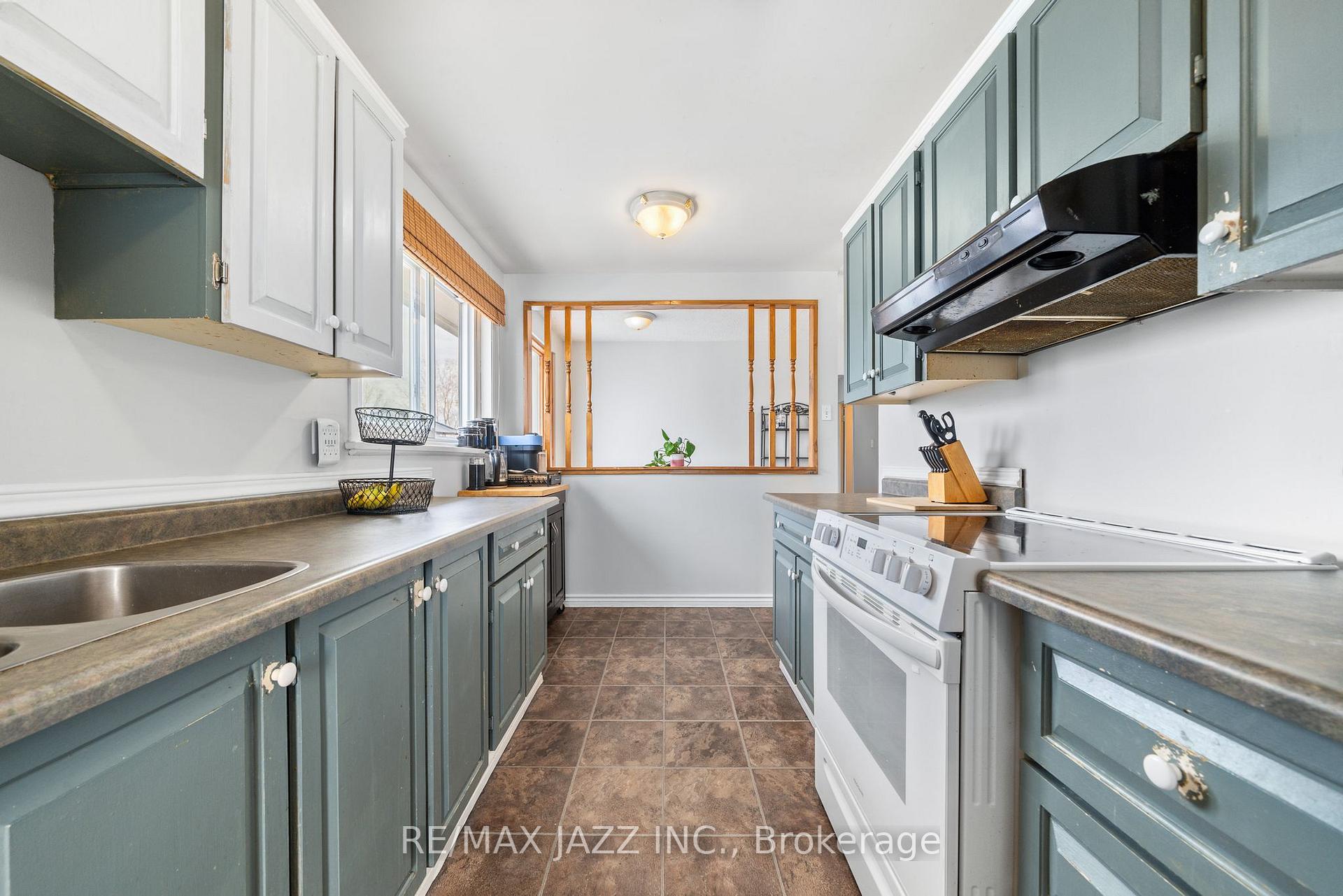 Photo 30 of 30 McCabe Street, Quinte West, Trenton Ward — HOMEH