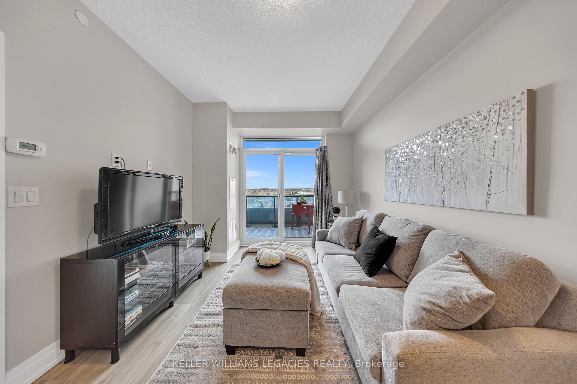 Photo 2 of Unit 610, 3700 Highway 7, Vaughan, East Woodbridge — HOMEH