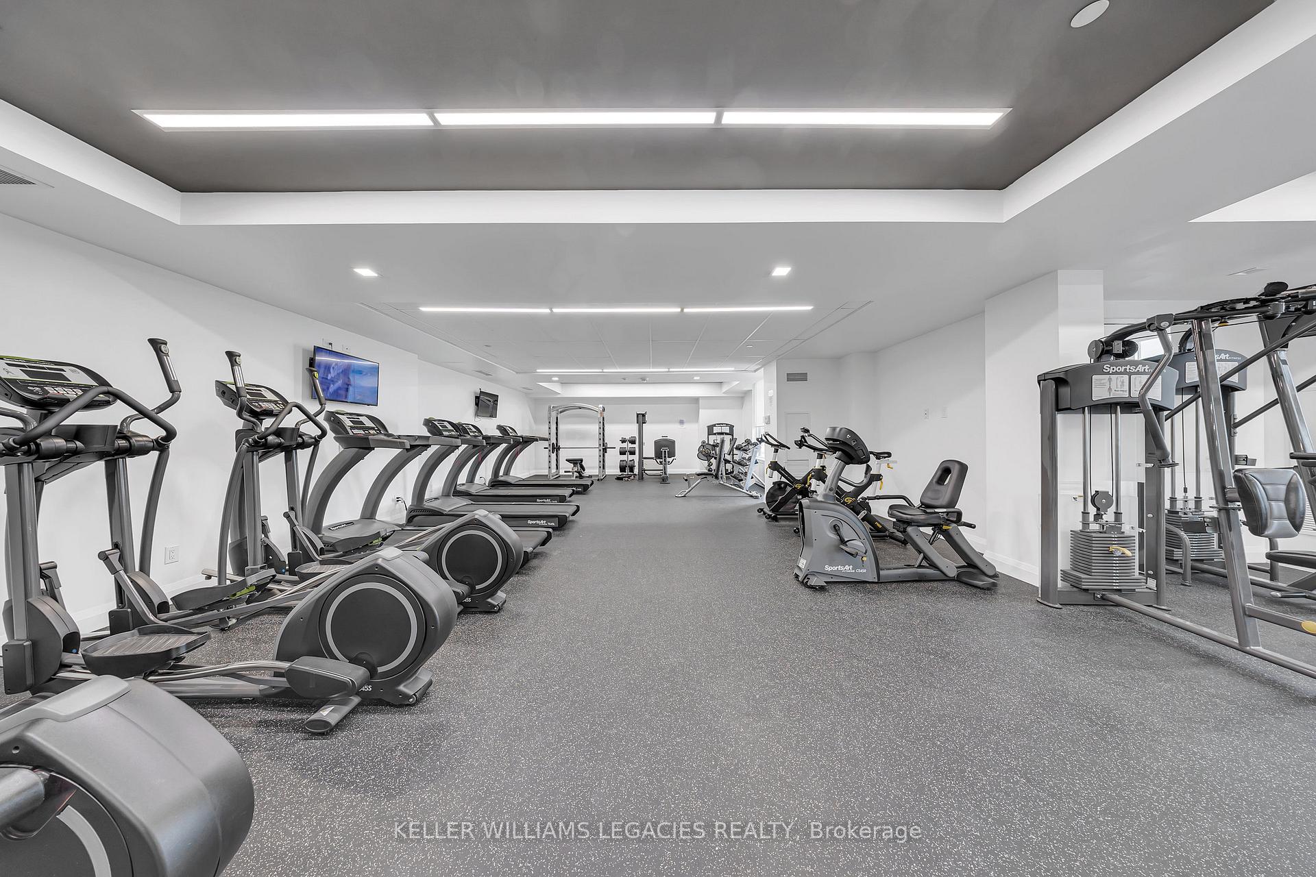 Photo 4 of Unit 610, 3700 Highway 7, Vaughan, East Woodbridge — HOMEH