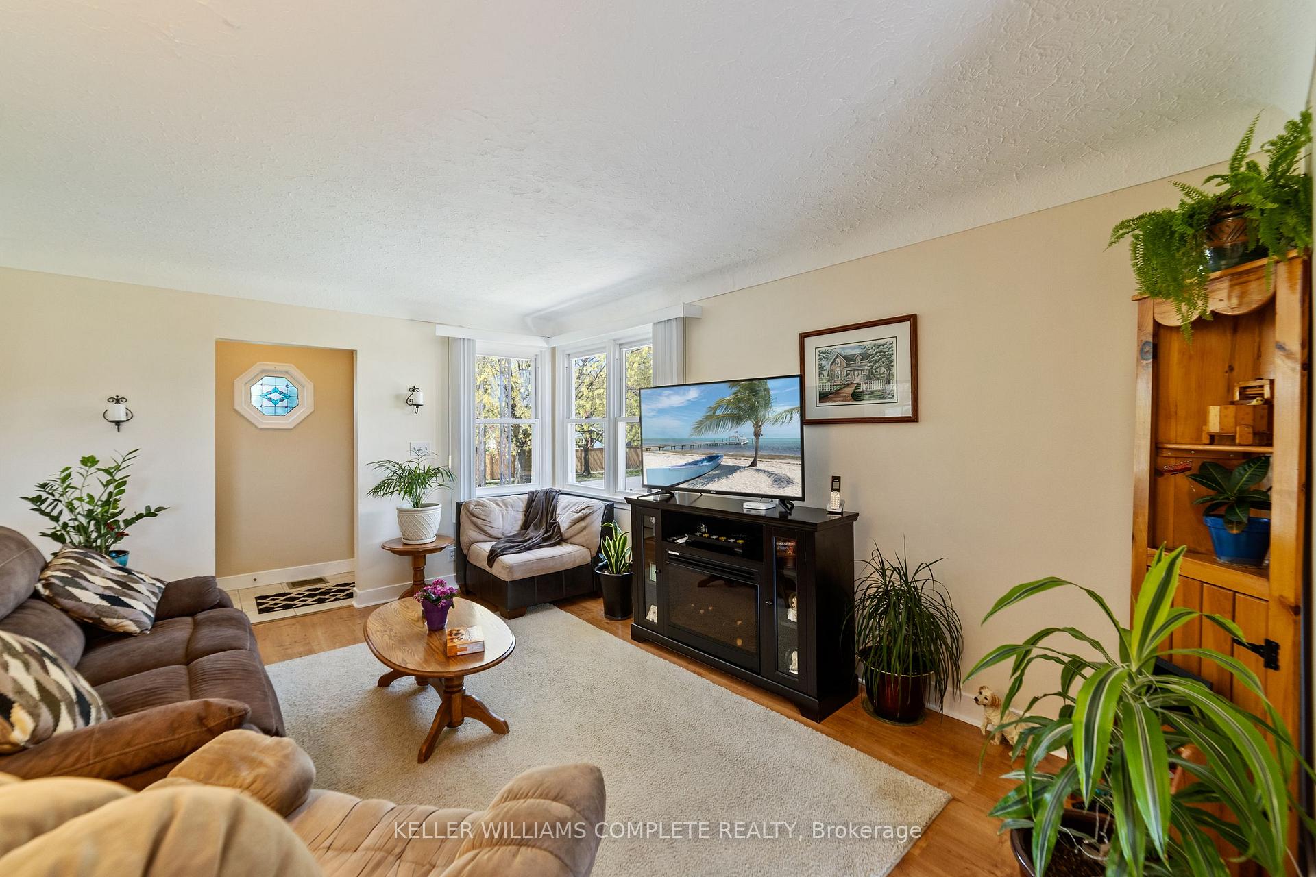Photo 9 of 16 Brisbane Glen, St. Catharines, Vine/Linwell — HOMEH