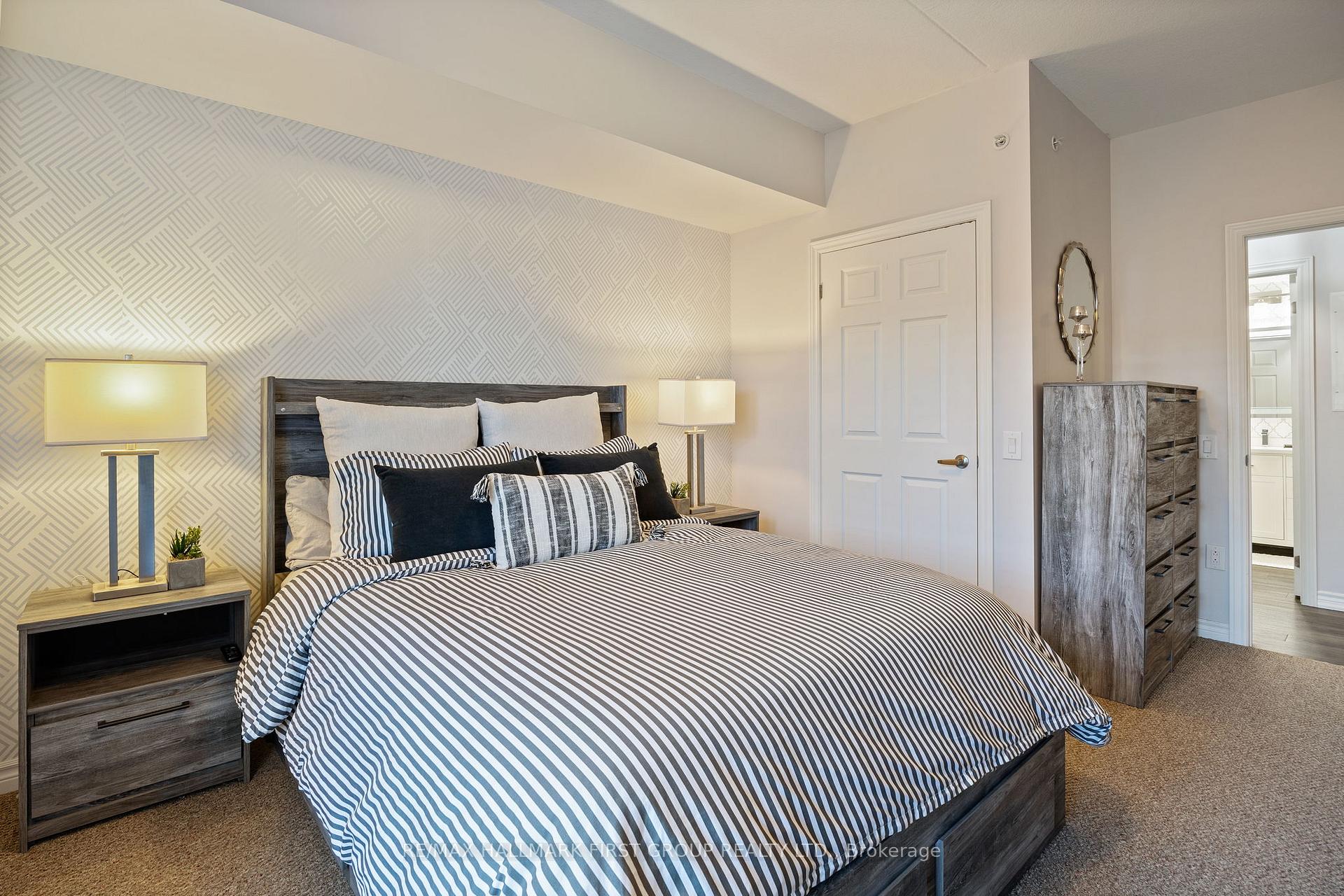 Photo 38 of Unit 213, 290 Liberty Street, Clarington, Bowmanville — HOMEH