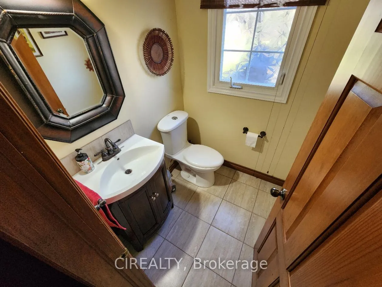 Photo 13 of 4350 Ferris Road, Hamilton, Rural Glanbrook — HOMEH