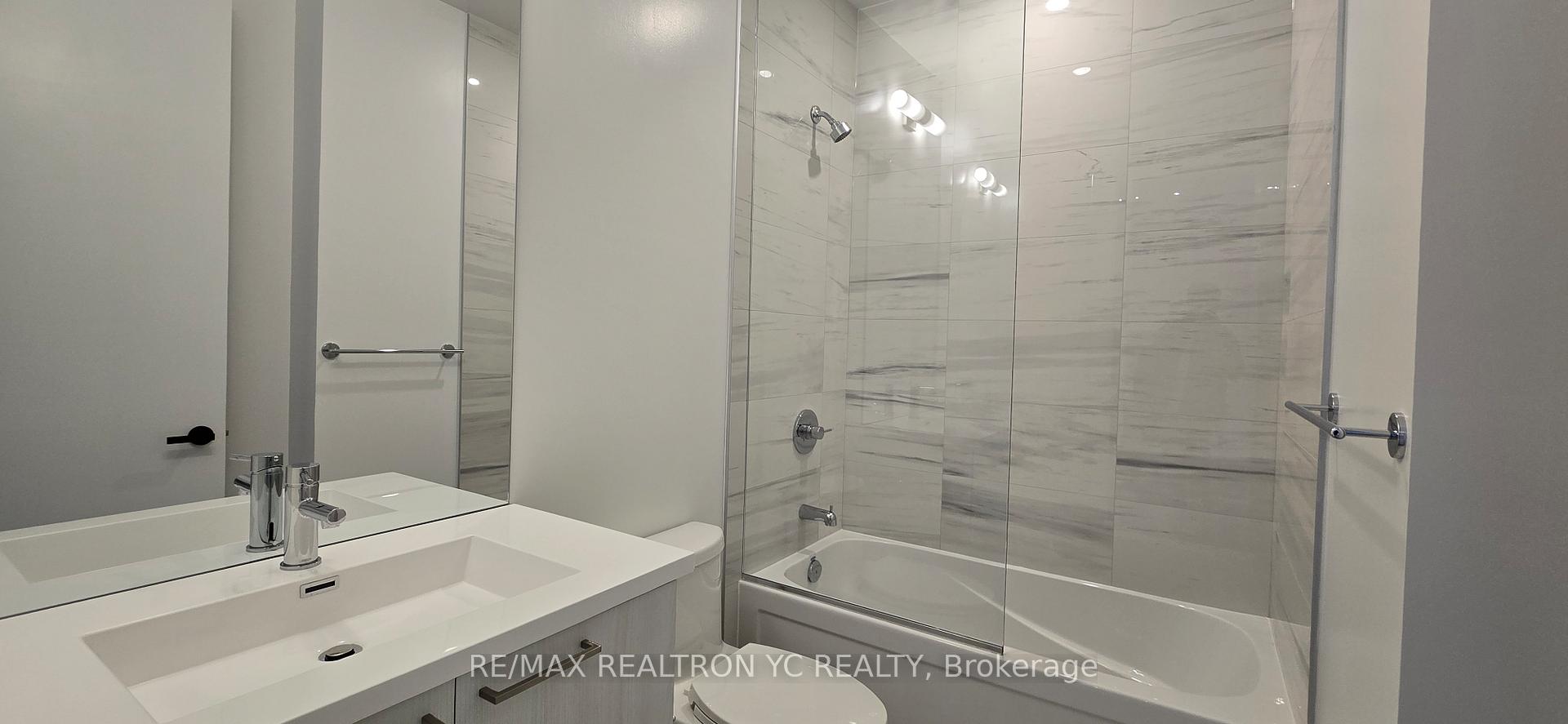 Photo 11 of Unit 4301, 195 Commerce Street, Vaughan, Vaughan Corporate Centre — HOMEH