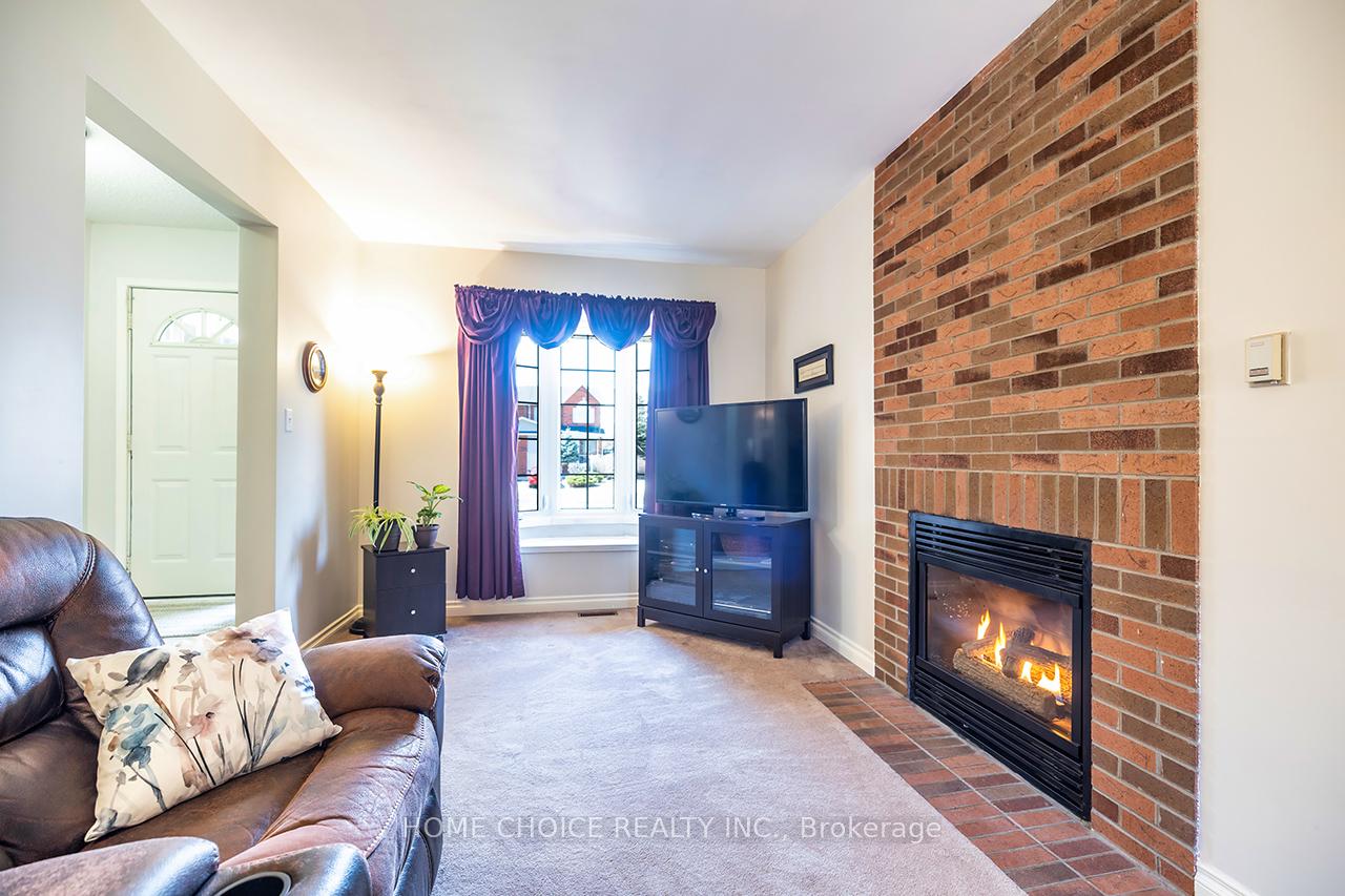 Photo 16 of 23 Fewster Street, Clarington, Courtice — HOMEH