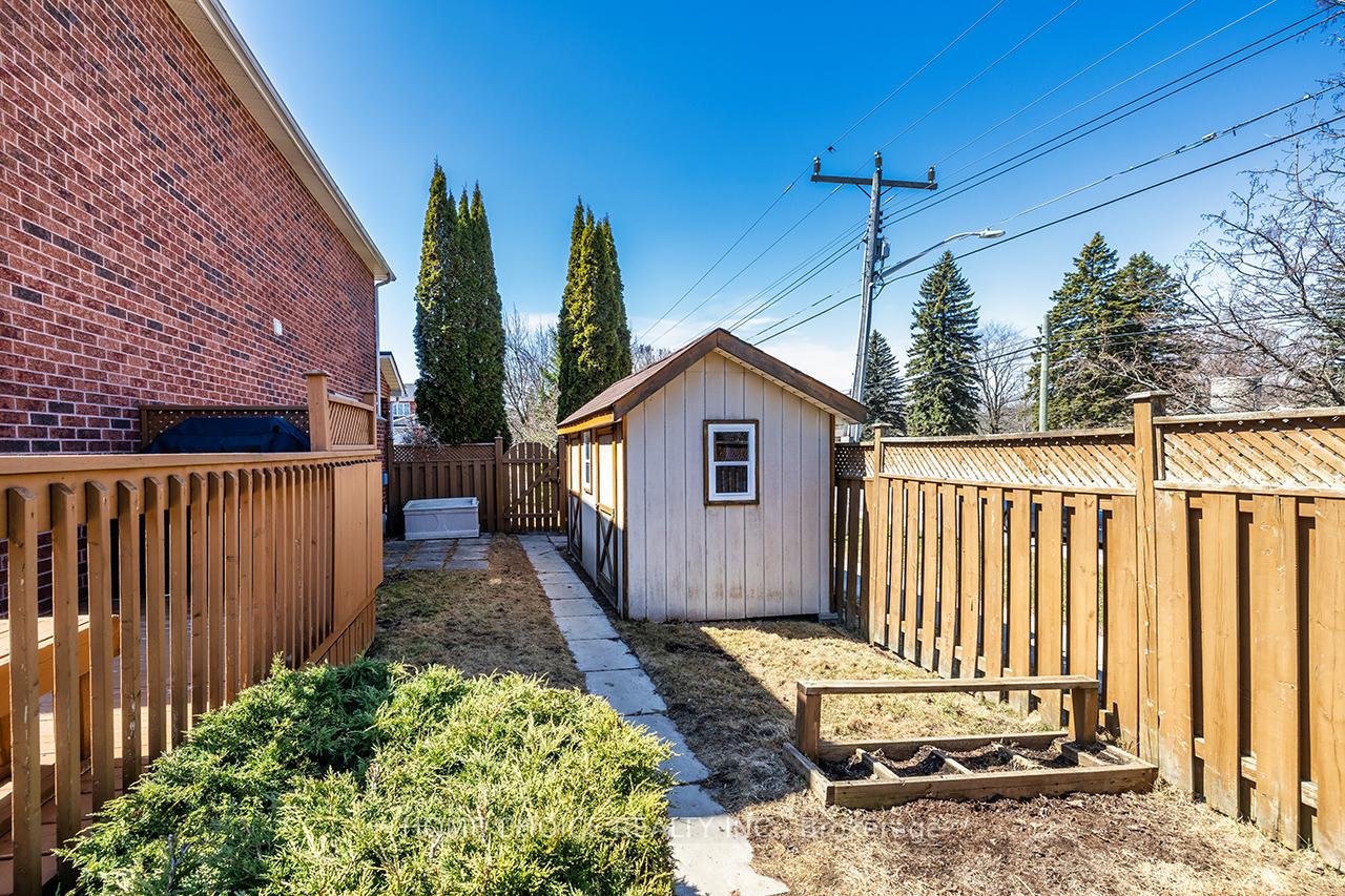 Photo 26 of 23 Fewster Street, Clarington, Courtice — HOMEH