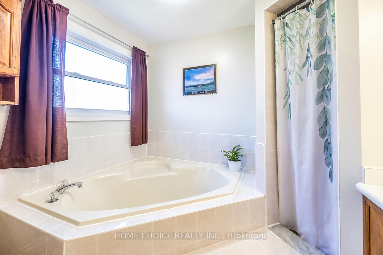 Photo 44 of 23 Fewster Street, Clarington, Courtice — HOMEH