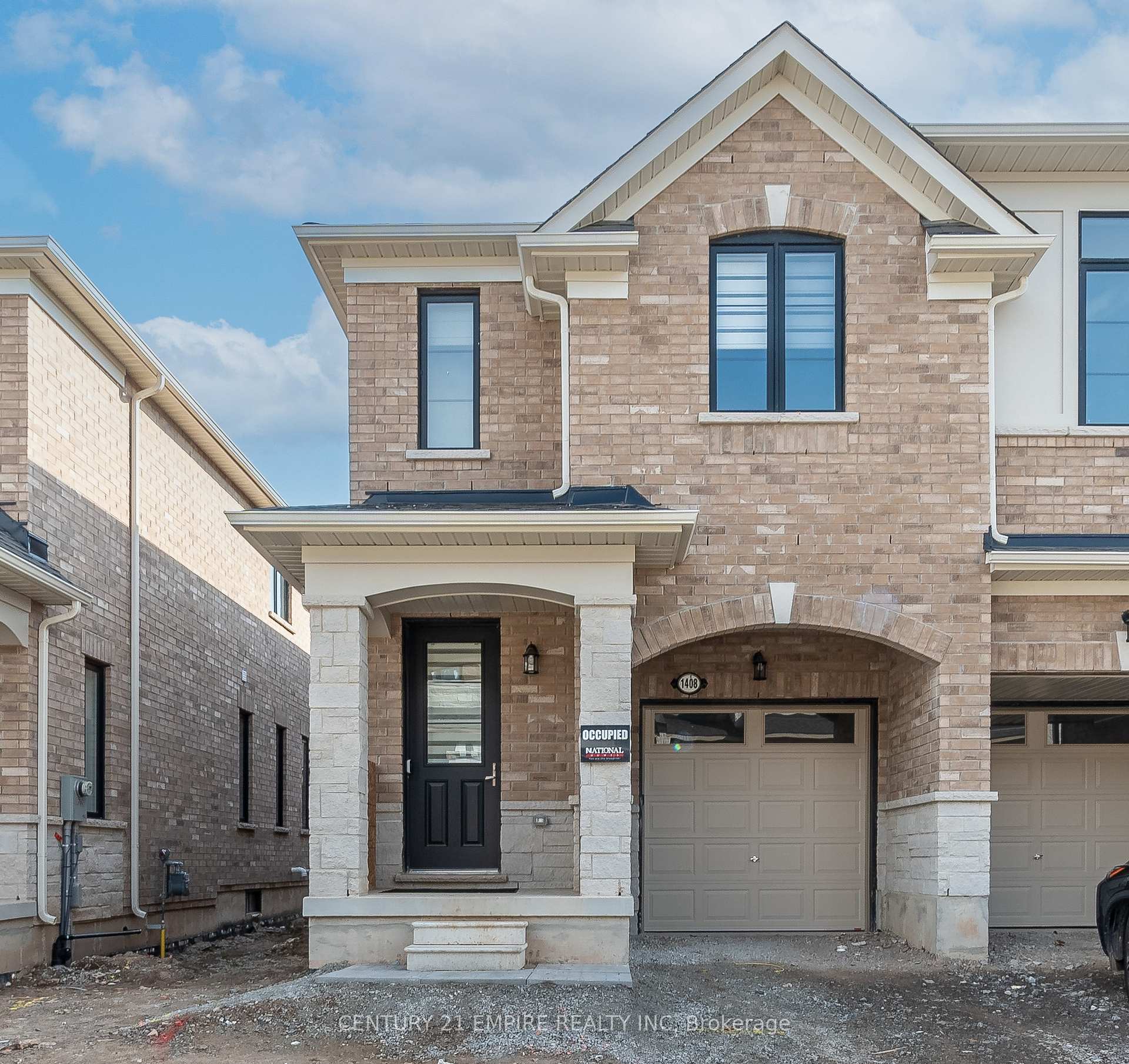 Photo 1 of 1408 Oakmont Common, Burlington, Tyandaga — HOMEH