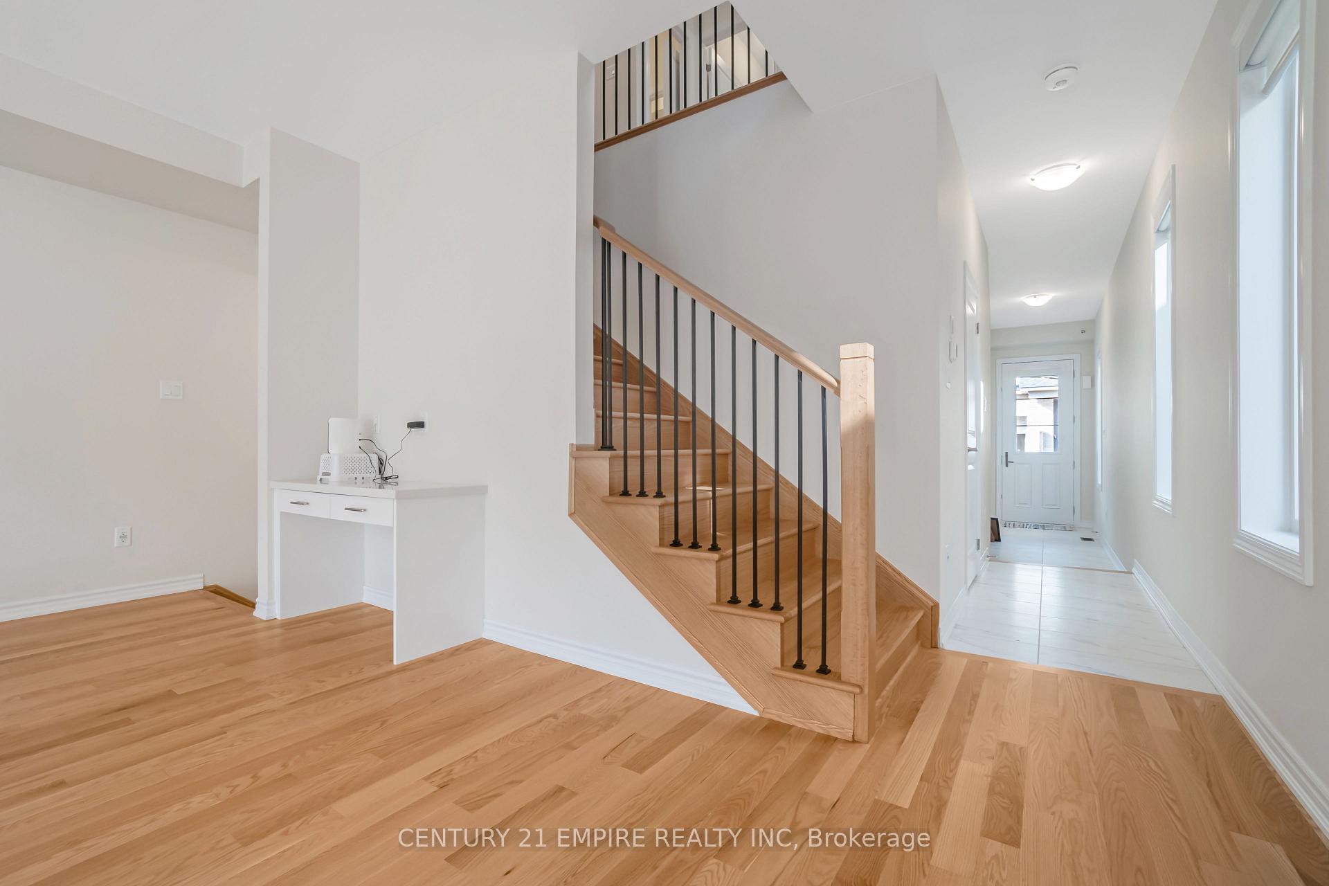 Photo 4 of 1408 Oakmont Common, Burlington, Tyandaga — HOMEH