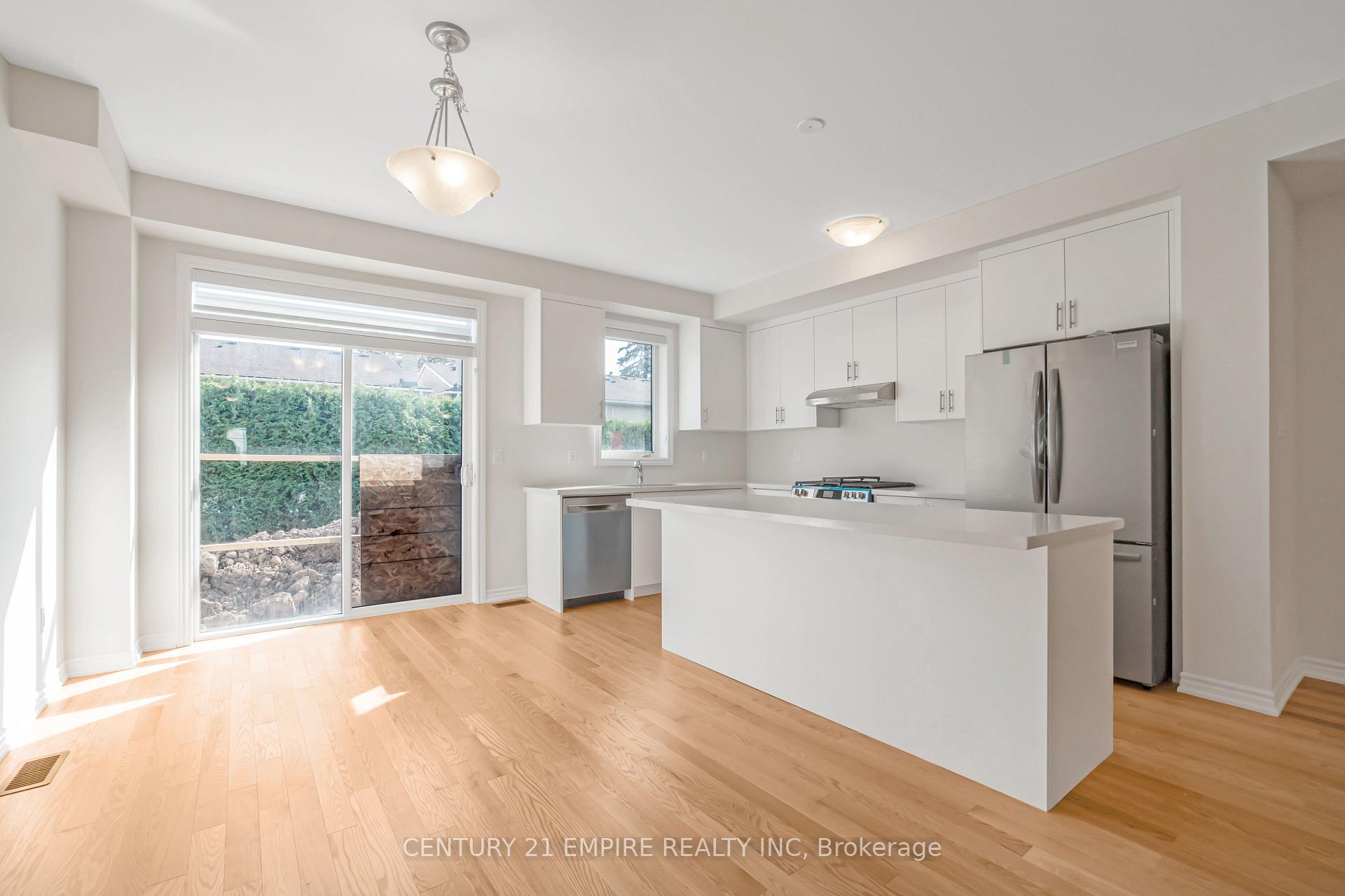 Photo 6 of 1408 Oakmont Common, Burlington, Tyandaga — HOMEH