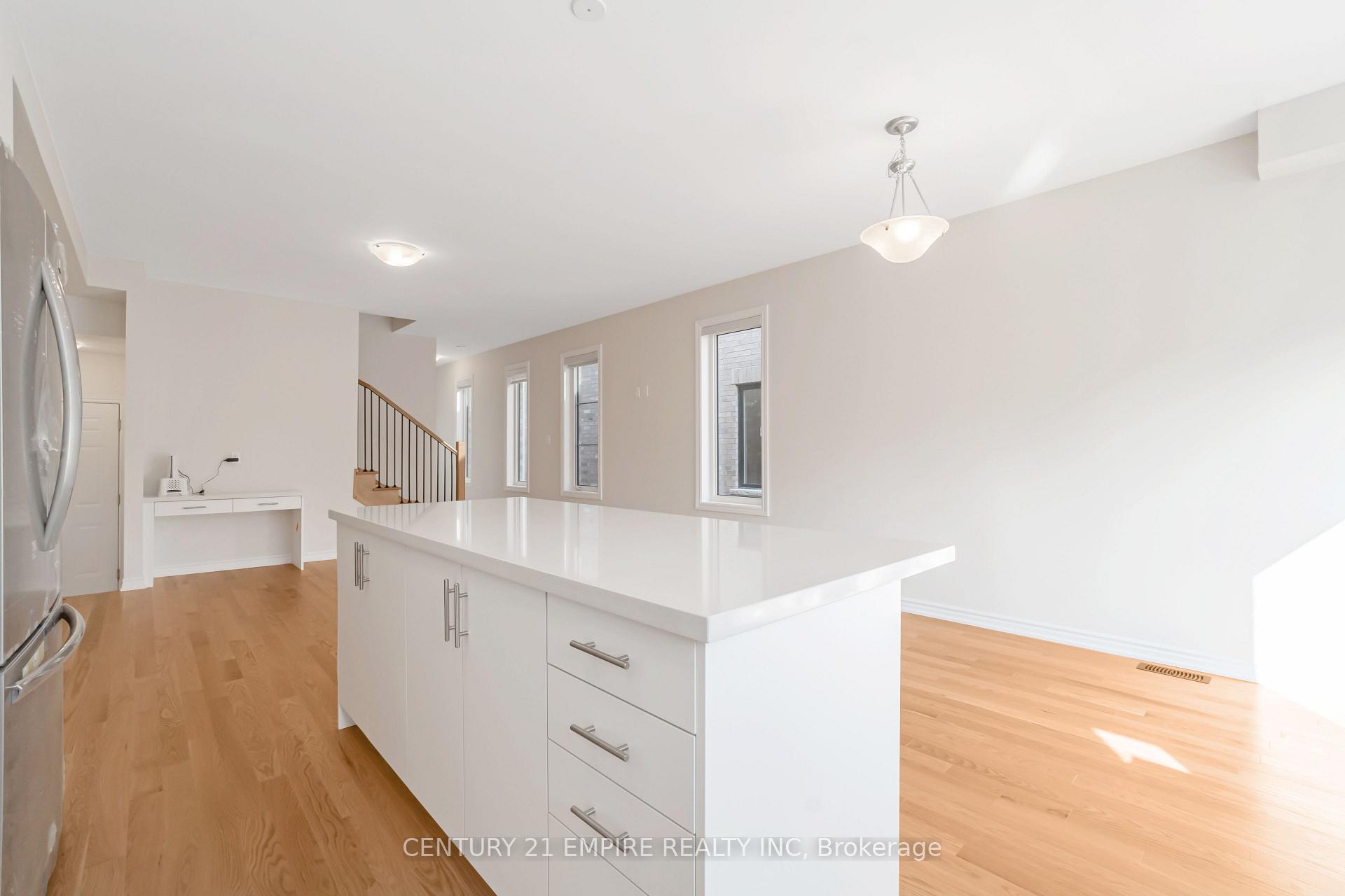 Photo 9 of 1408 Oakmont Common, Burlington, Tyandaga — HOMEH