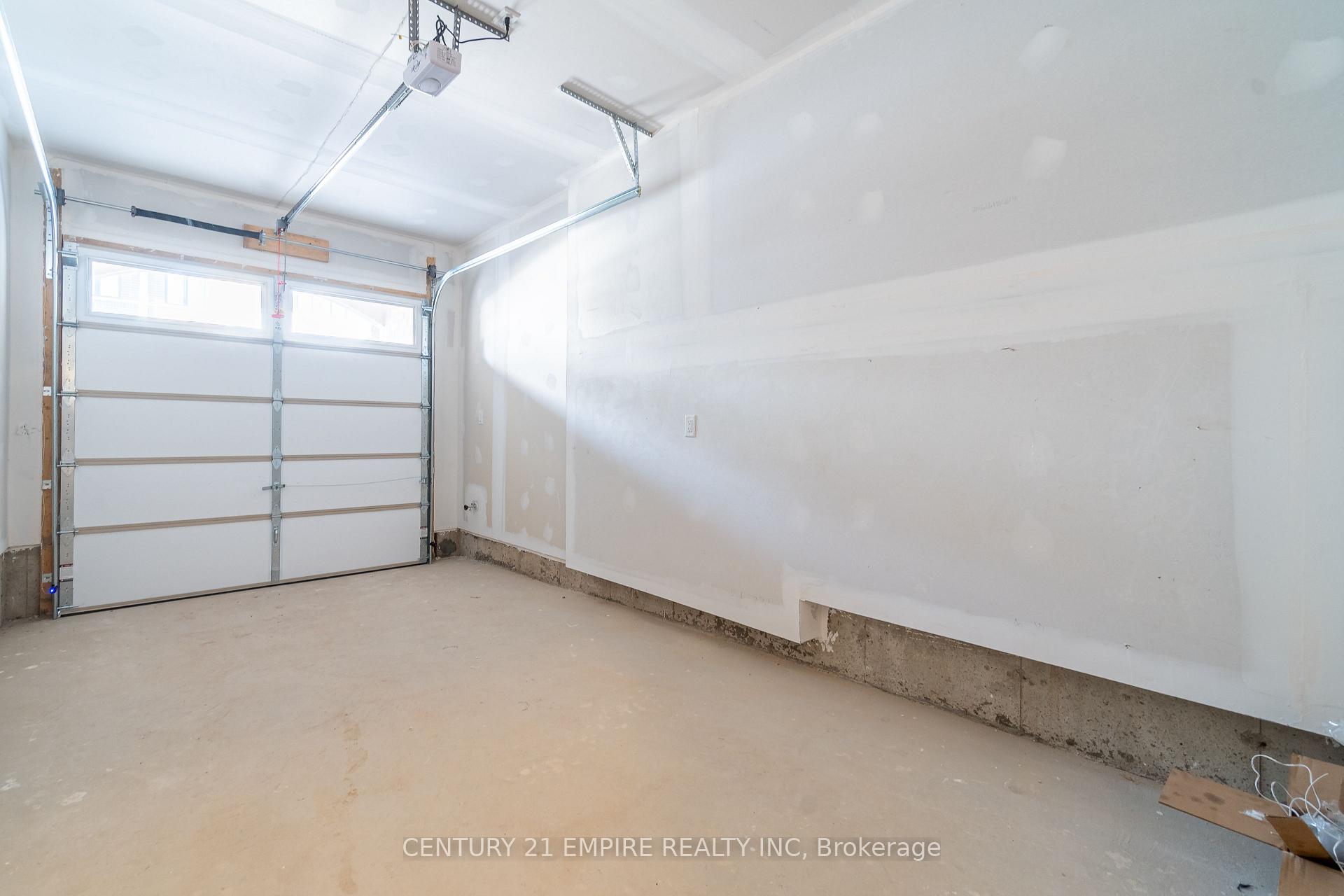 Photo 20 of 1408 Oakmont Common, Burlington, Tyandaga — HOMEH