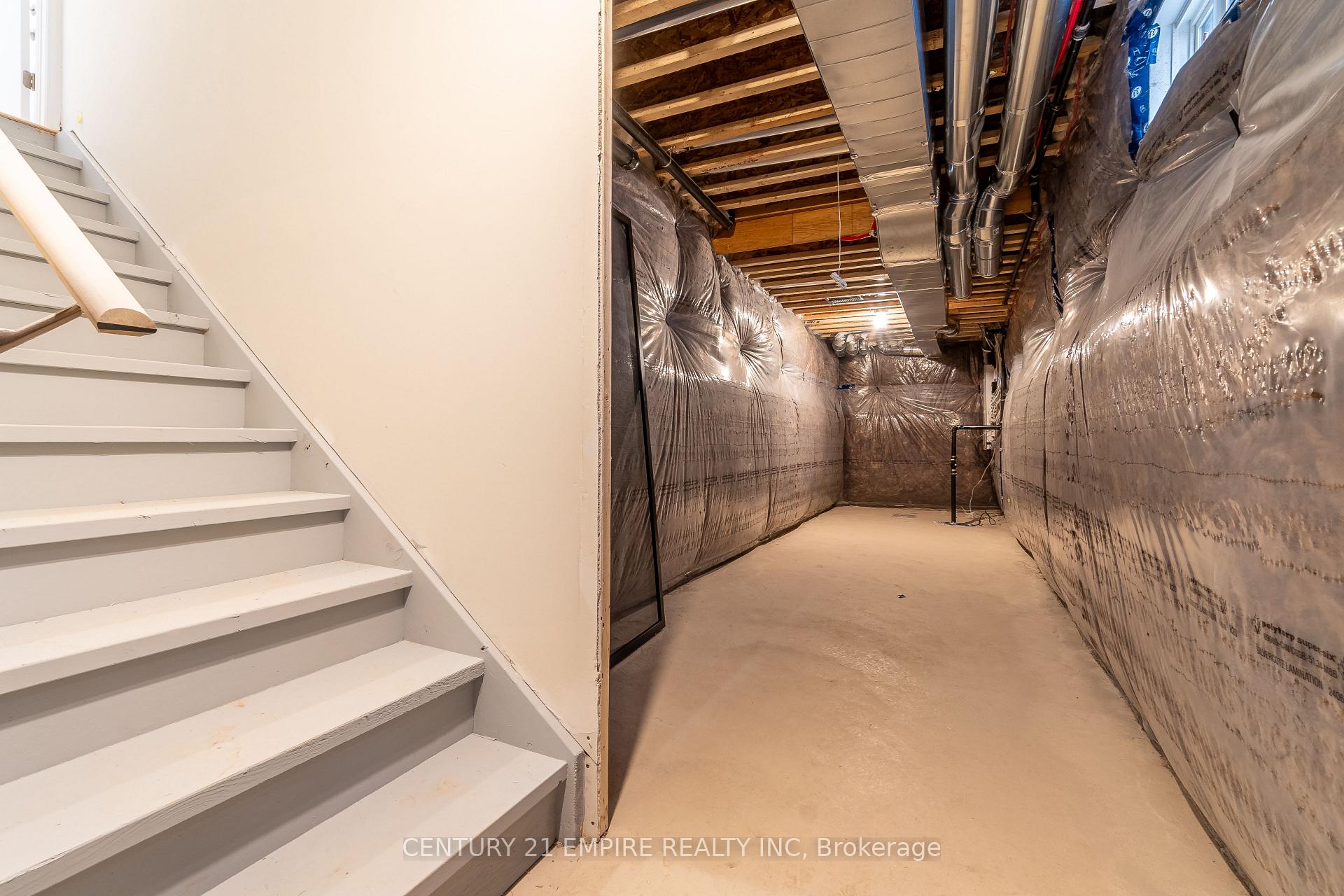 Photo 23 of 1408 Oakmont Common, Burlington, Tyandaga — HOMEH