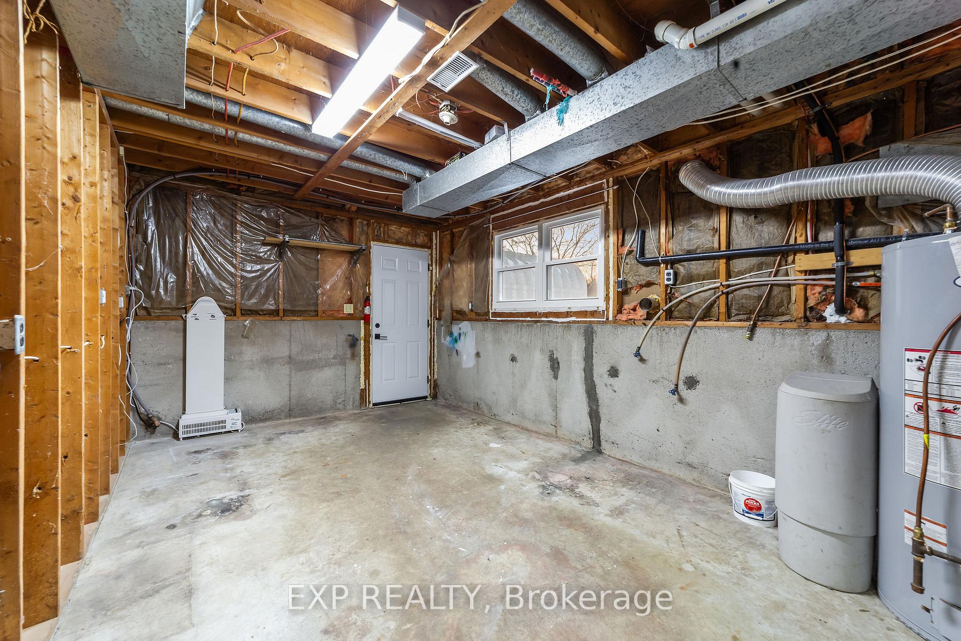Photo 69 of 9122 Parkhouse Drive, Strathroy-Caradoc, Mount Brydges — HOMEH