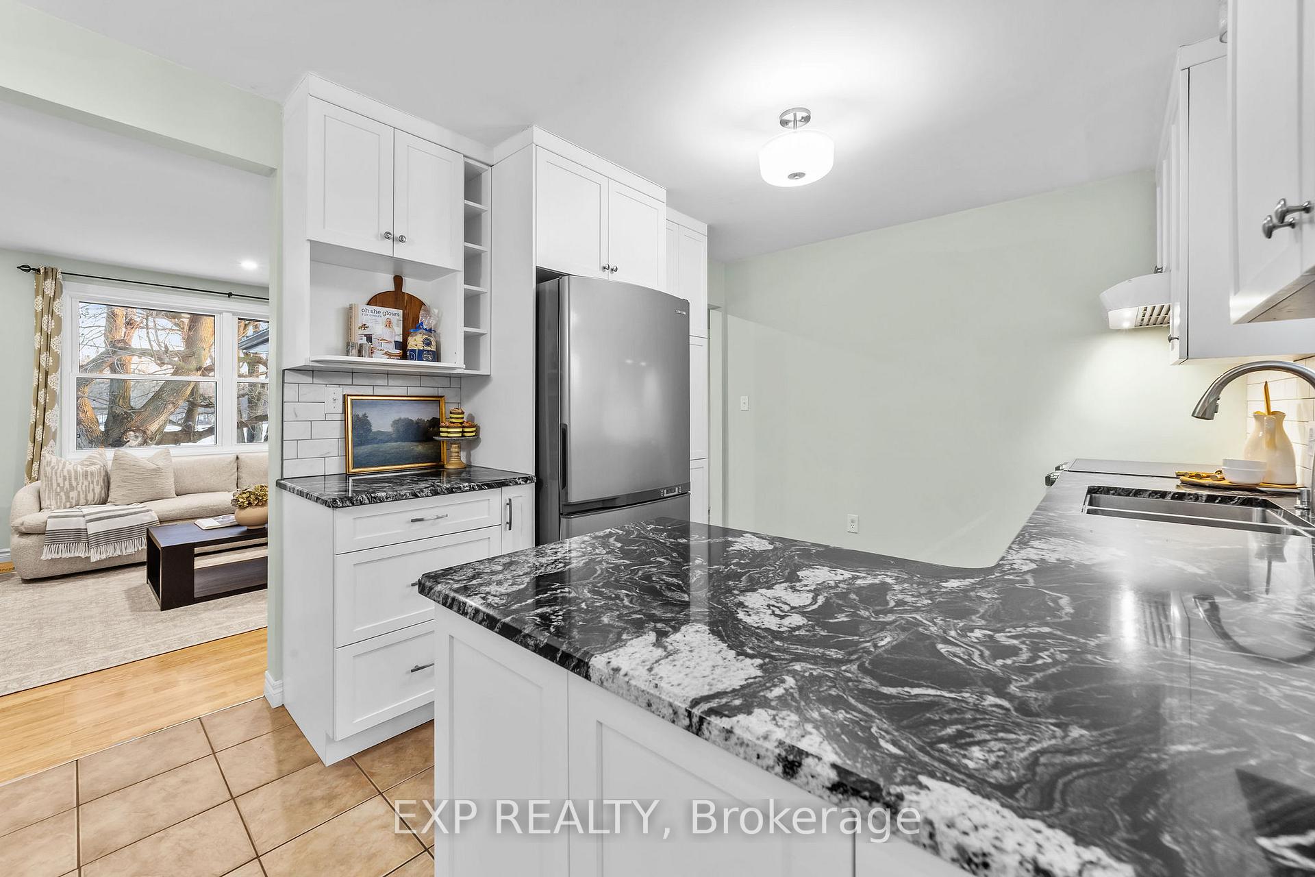 Photo 32 of 9122 Parkhouse Drive, Strathroy-Caradoc, Mount Brydges — HOMEH