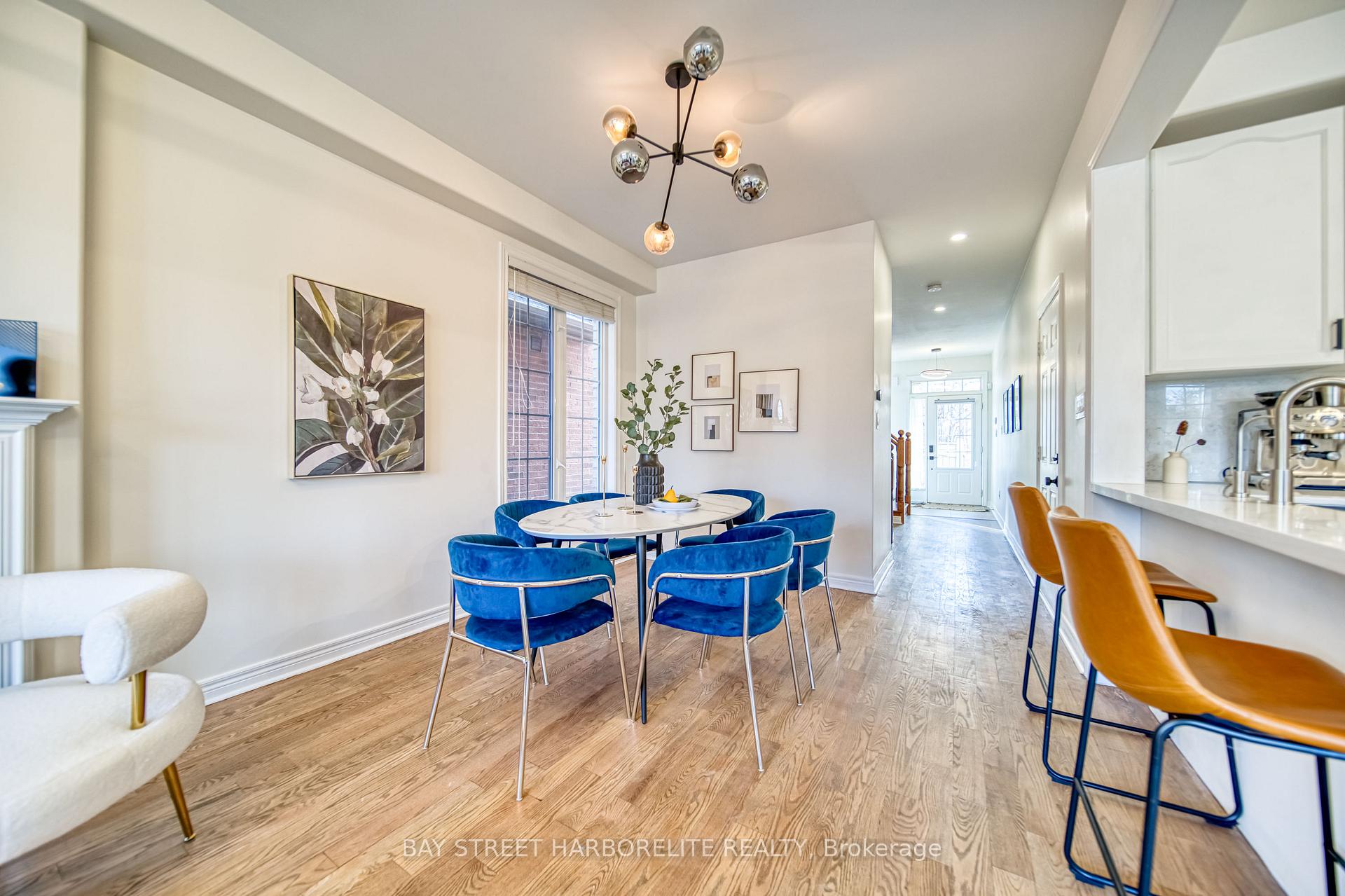 Photo 6 of 71 Mary Ellen Baker Crescent, Vaughan, Patterson — HOMEH