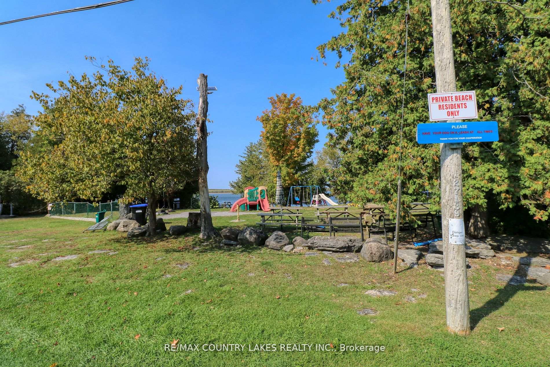 Photo 16 of 1157 Sylvan Glen Road, Ramara, Rural Ramara — HOMEH