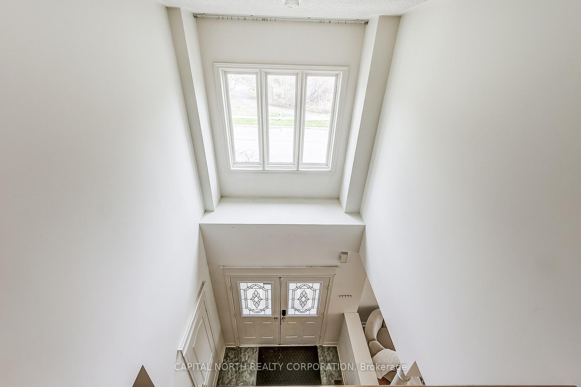 Photo 21 of 47 Castle Green Drive, Whitby, Rolling Acres — HOMEH