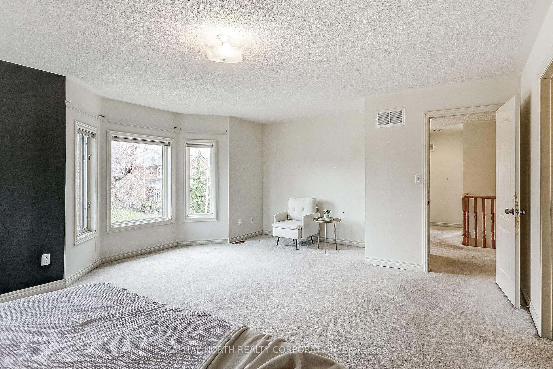 Photo 24 of 47 Castle Green Drive, Whitby, Rolling Acres — HOMEH