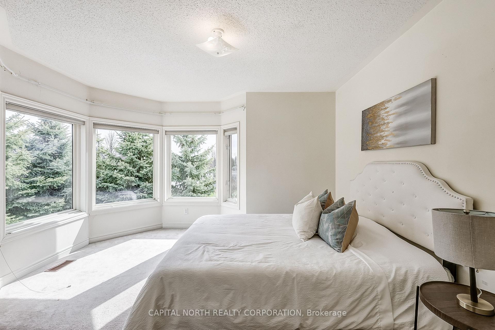 Photo 29 of 47 Castle Green Drive, Whitby, Rolling Acres — HOMEH