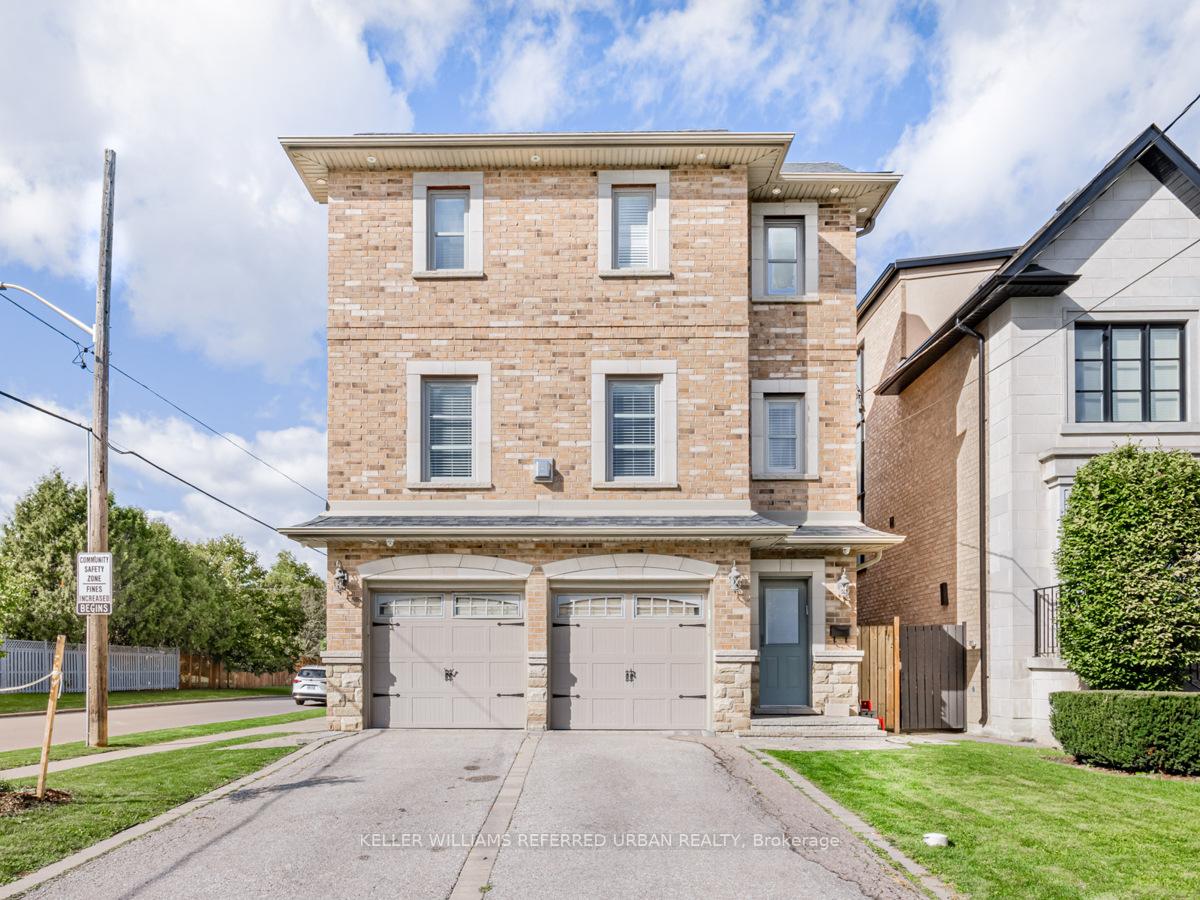 Photo 3 of 528 Glengrove Avenue, Toronto, Englemount-Lawrence — HOMEH