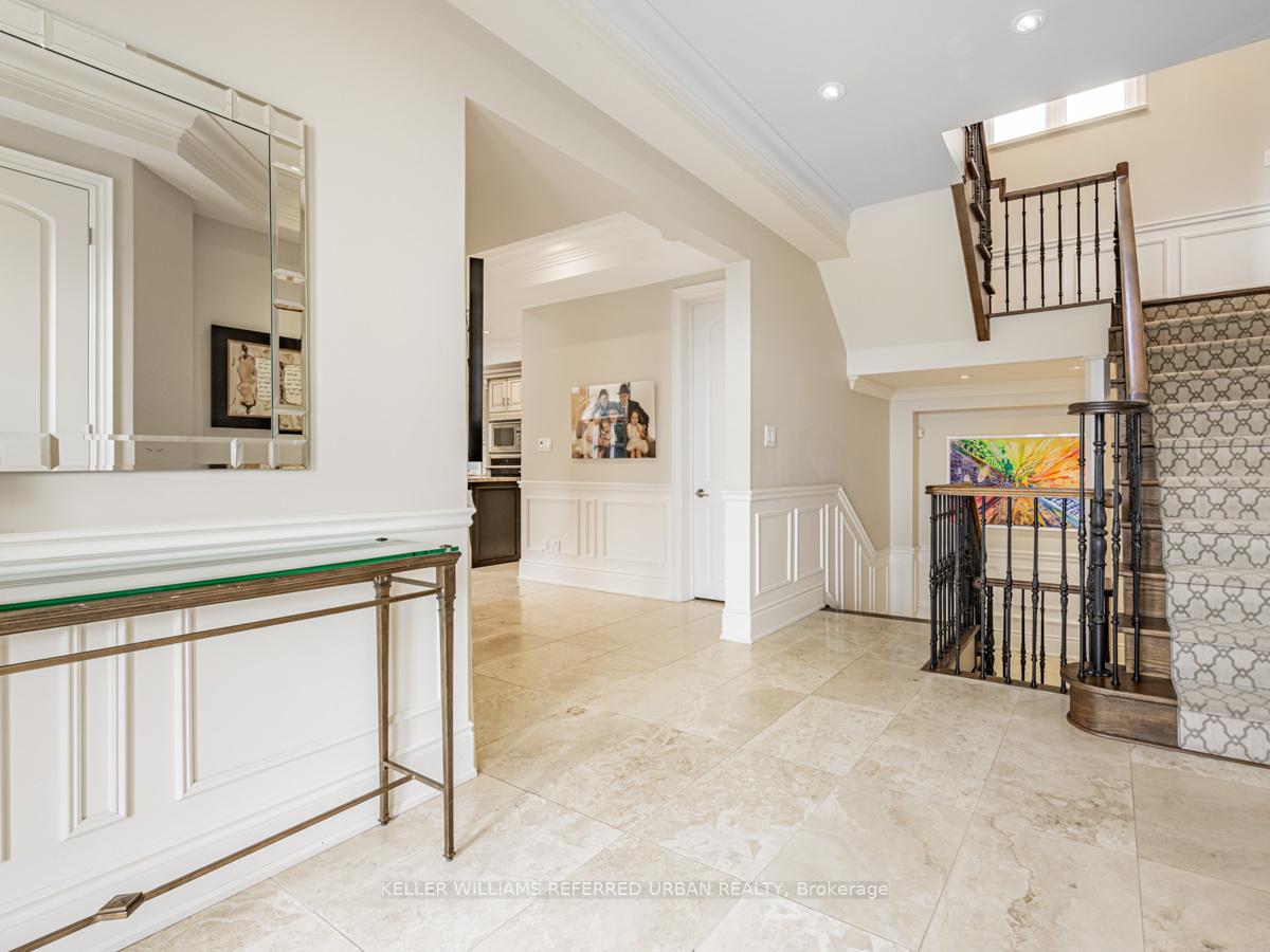 Photo 7 of 528 Glengrove Avenue, Toronto, Englemount-Lawrence — HOMEH